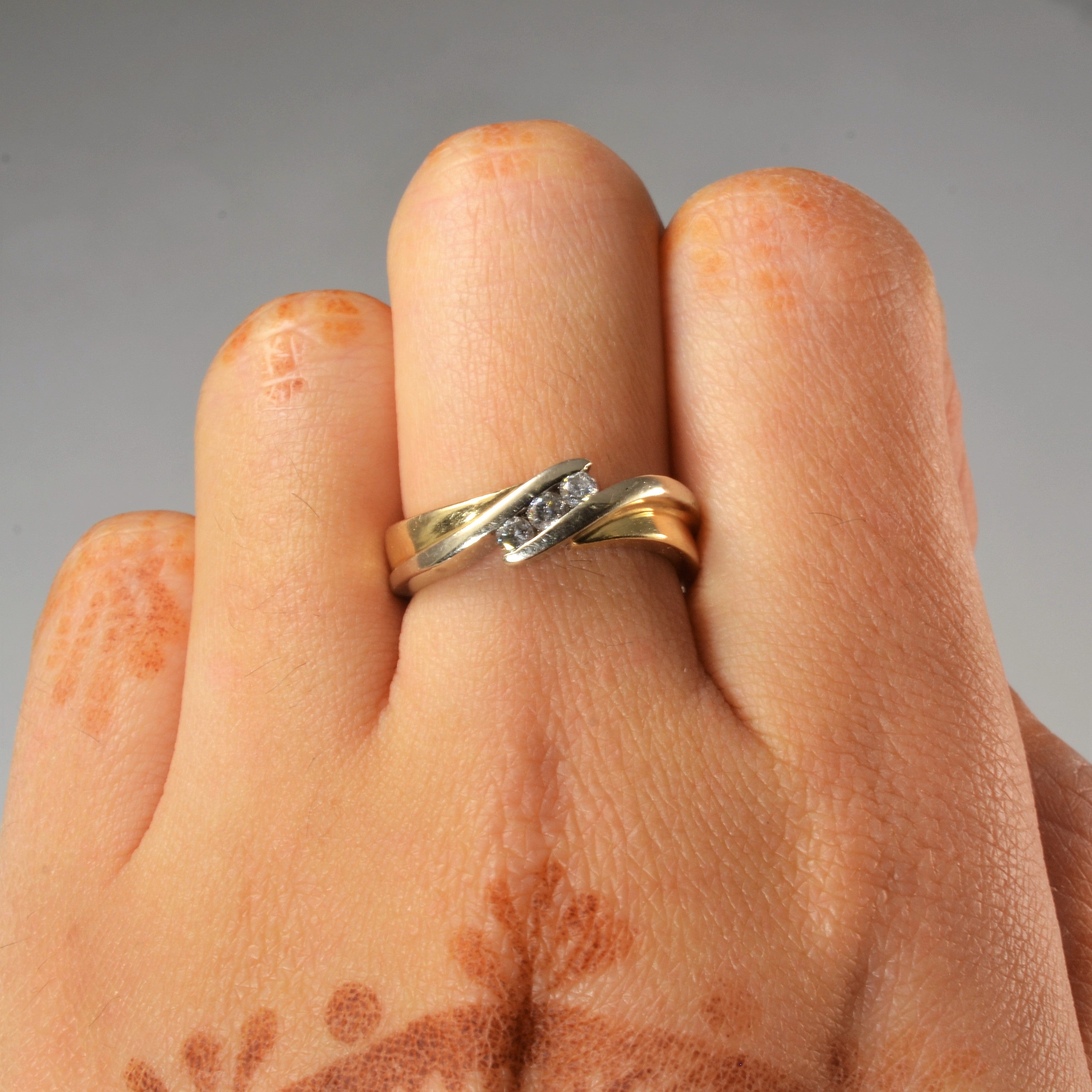 Three Stone Channel Set Diamond Ring | 0.14ctw | SZ 6.25 |