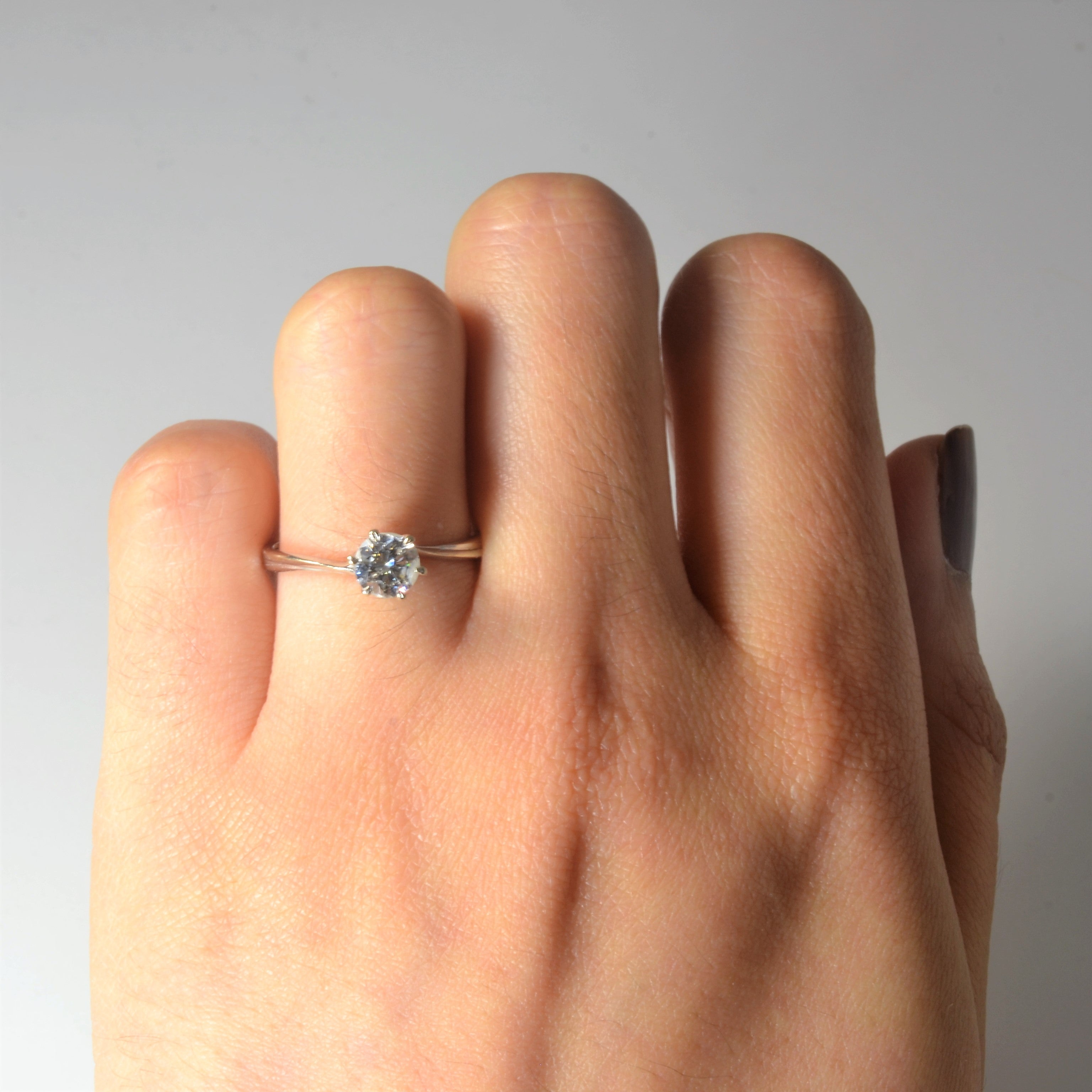 Bague solitaire à six griffes sertie d'un diamant | 0,55 ct | Taille 6,25 |
