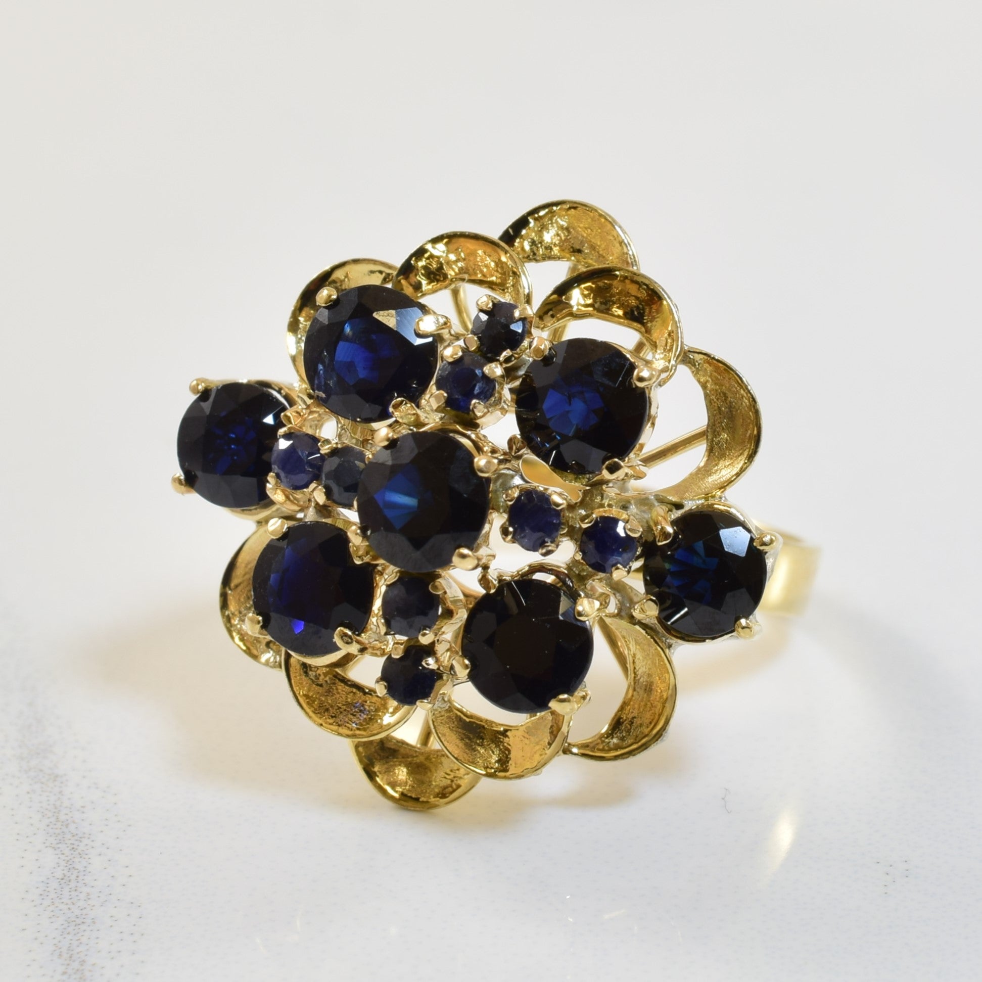 Blue Sapphire Burst Cocktail Ring | 3.50ctw | SZ 6.75 |