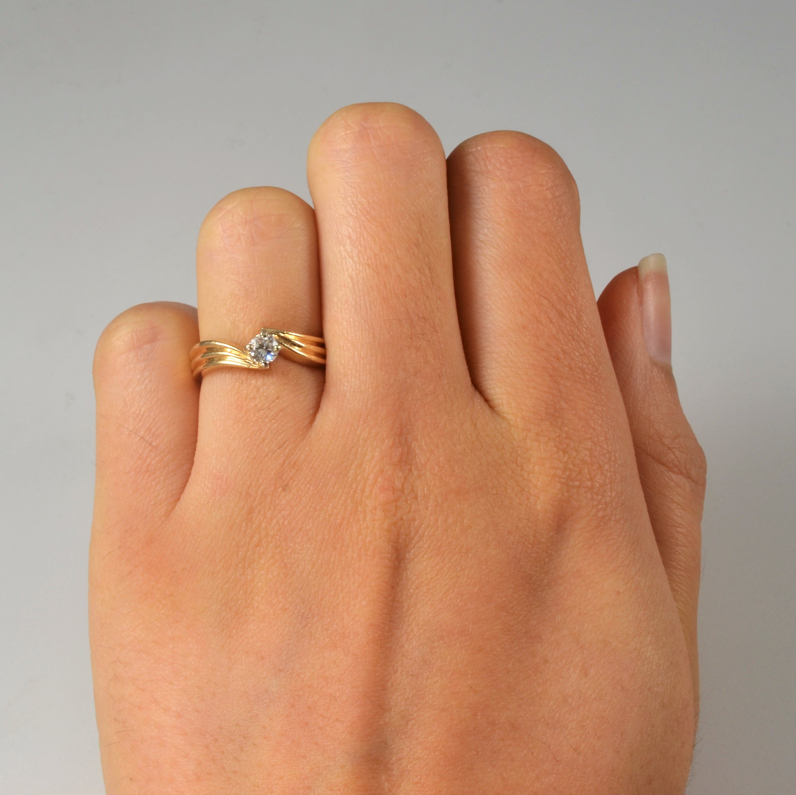 Bypass Solitaire Diamond Ring | 0.19ct | SZ 4.5 |