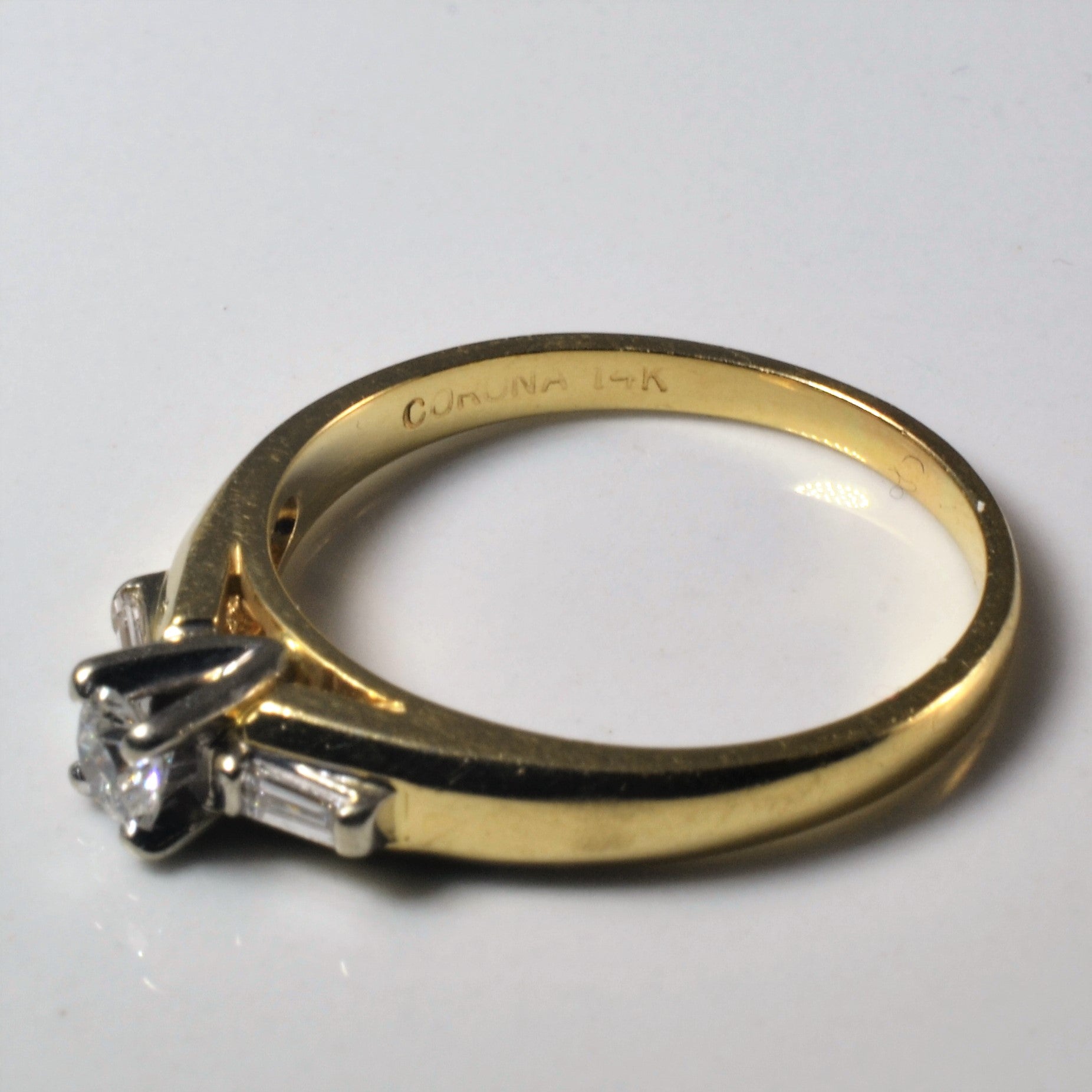 Three Stone Diamond Ring | 0.23ctw | SZ 7.25 |