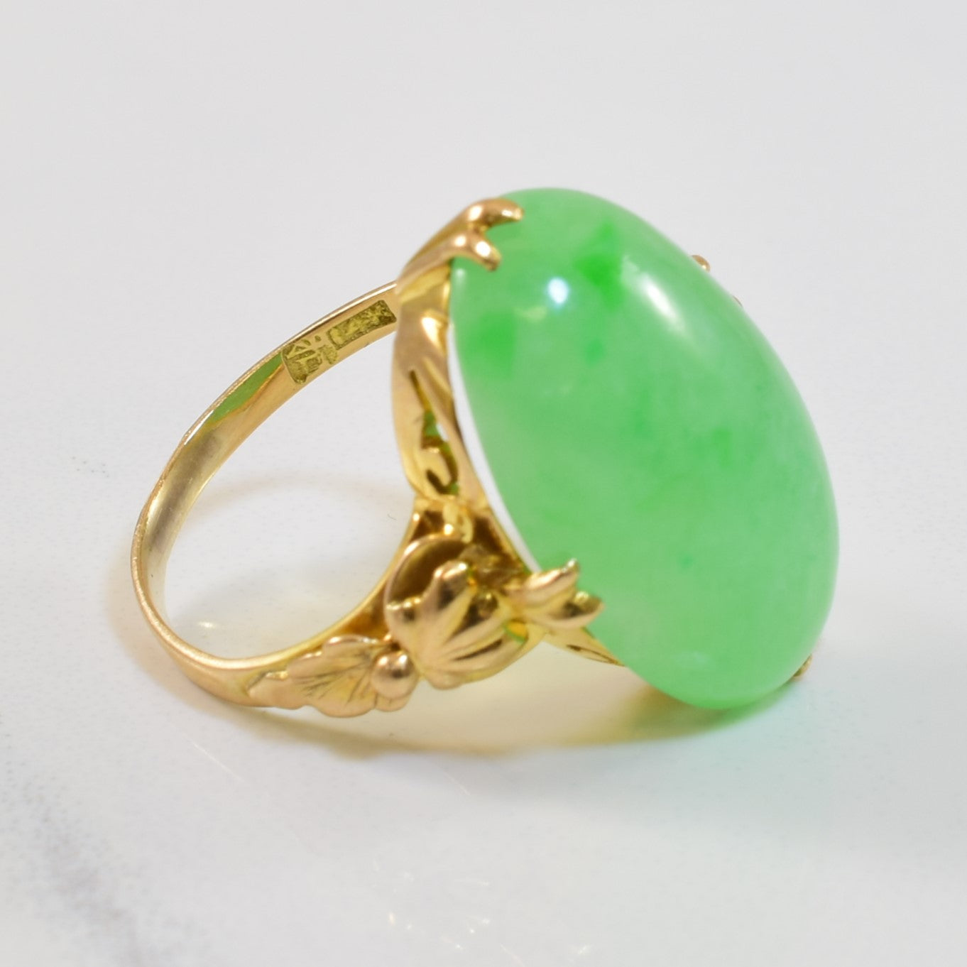 Jadeite Cocktail Ring | 9.80ct | SZ 3 |
