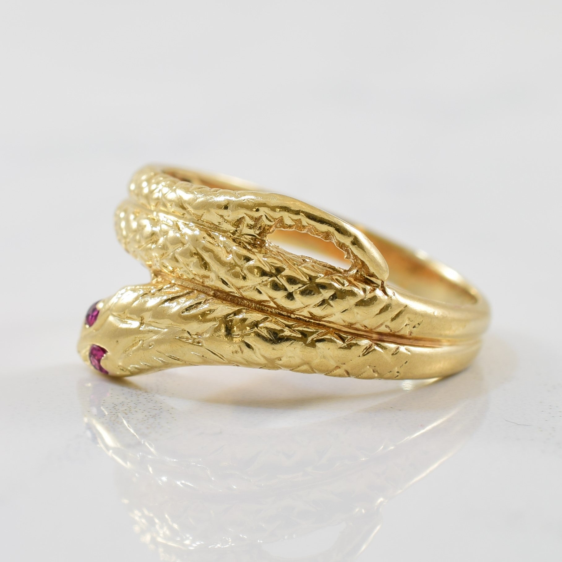 1960s Ruby Eyed Snake Ring | 0.04 ctw | SZ 6.75 |