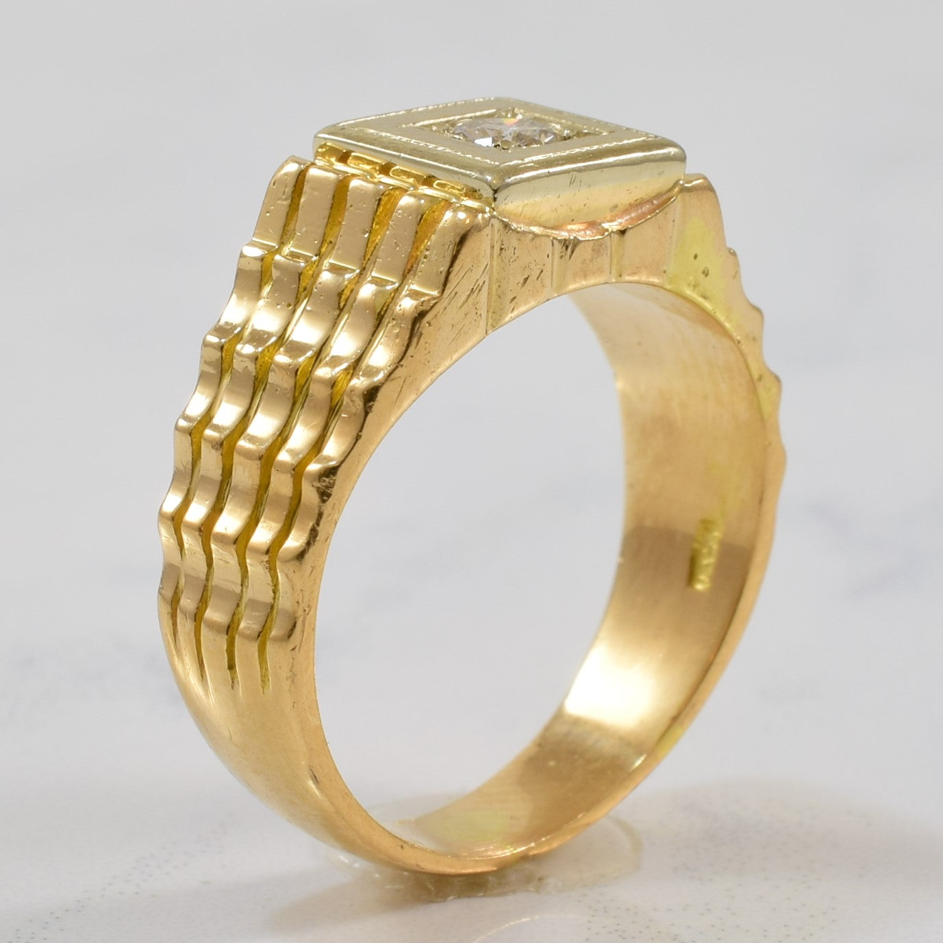 single diamond jaded ring, vintage refurbished gold and diamond ring