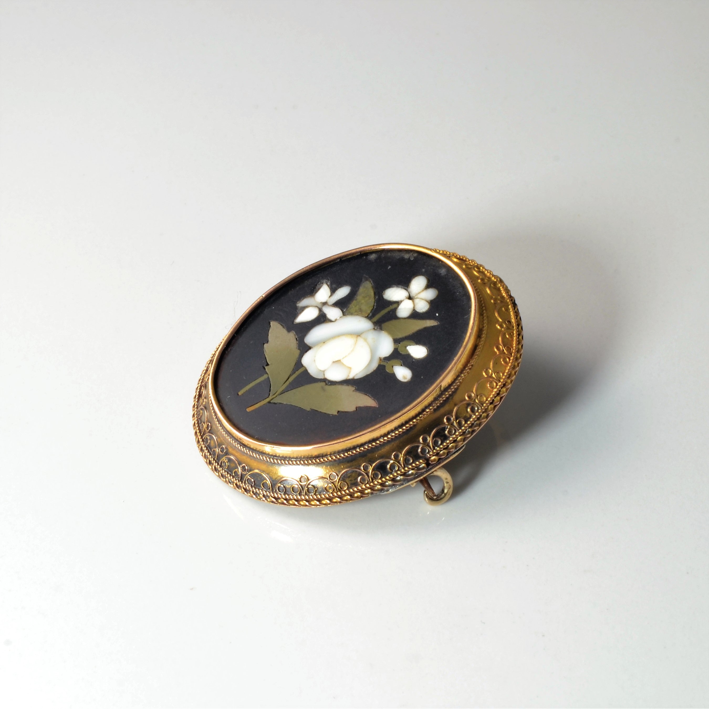 Victorian Mourning Era Brooch |