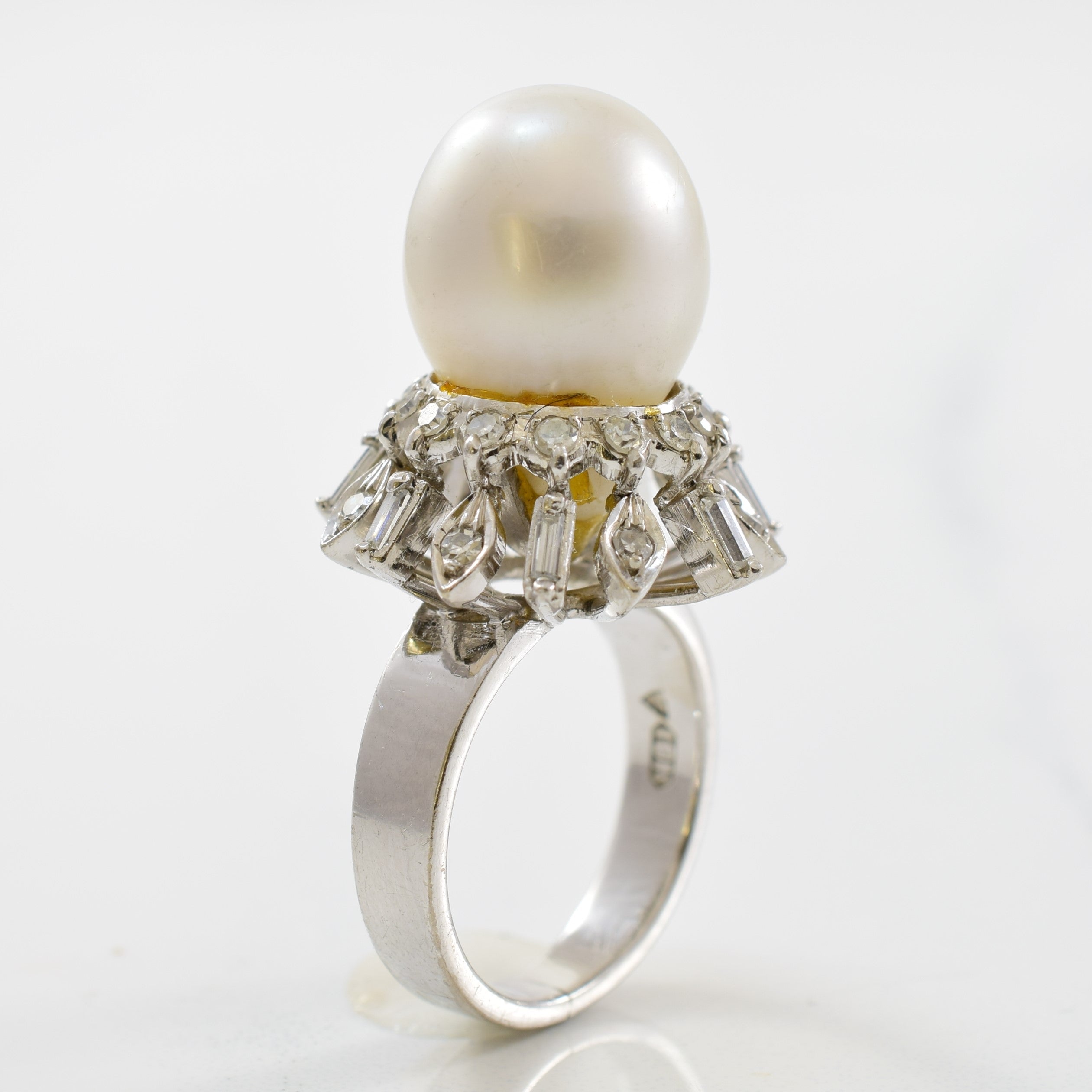 Pearl & Diamond Cocktail Ring | 0.38ctw, 15.00ct | SZ 4.5 |