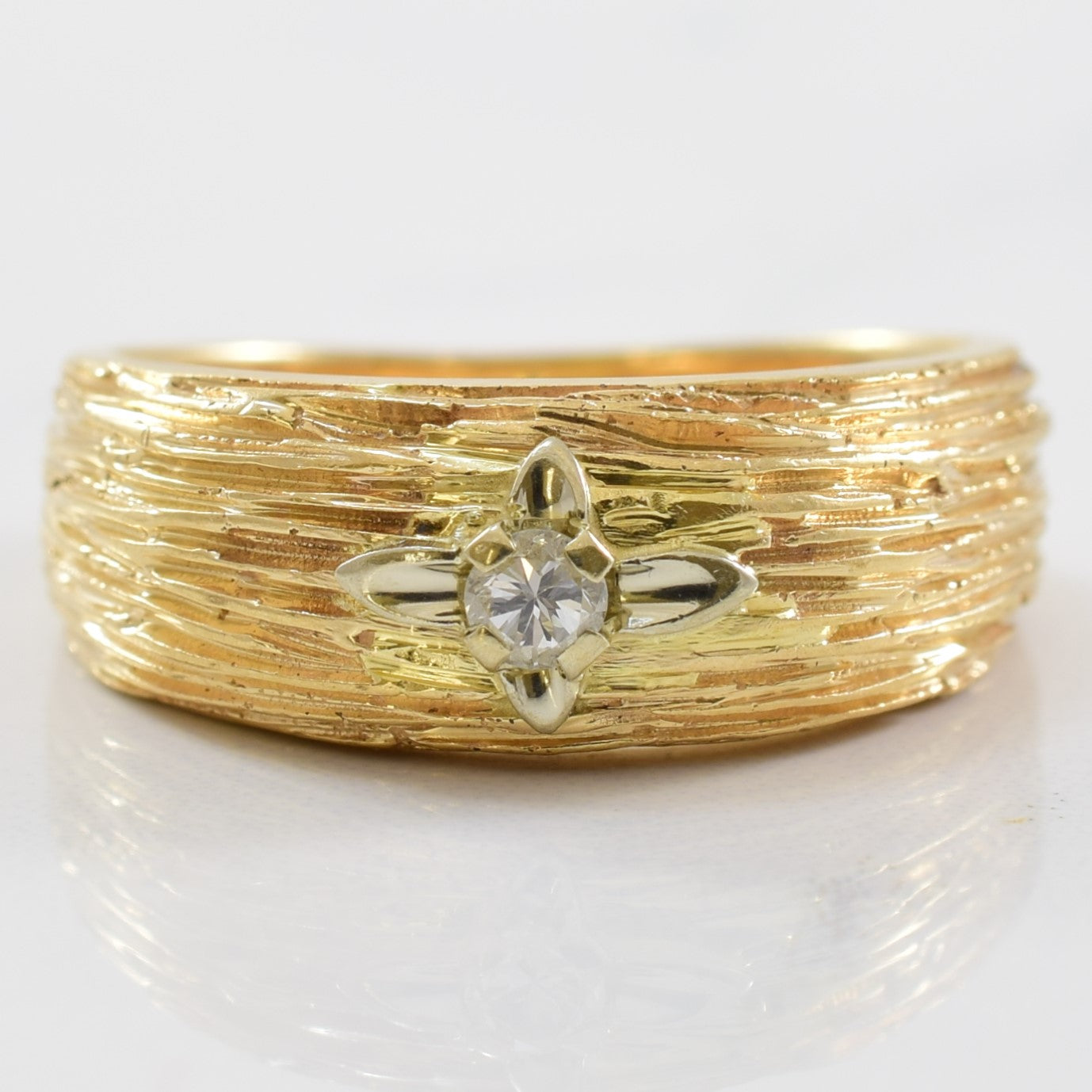 Textured Solitaire Diamond Tapered Band | 0.08ct | SZ 7 |