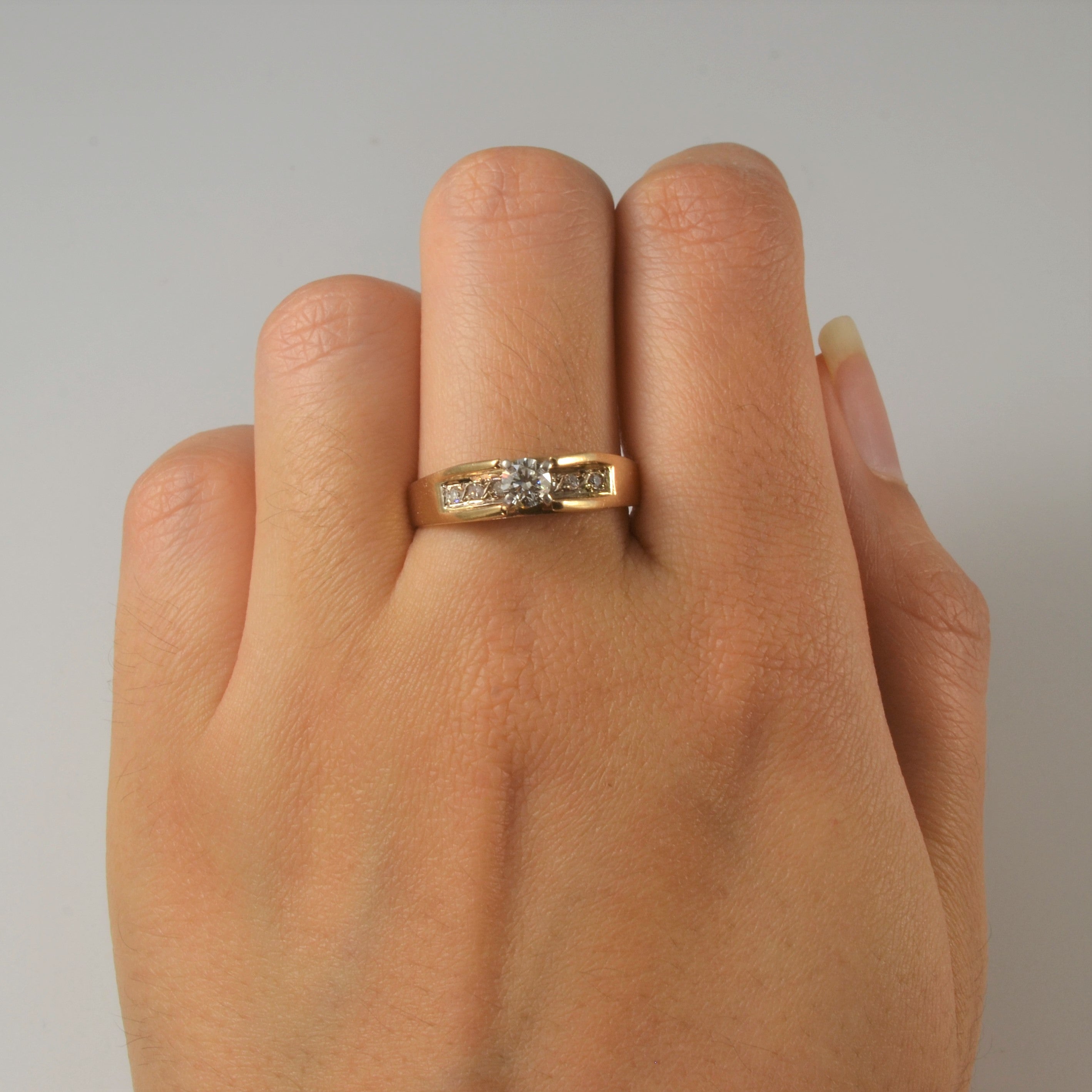 High Set Diamond Engagement Ring | 0.32ctw | SZ 8.75 |