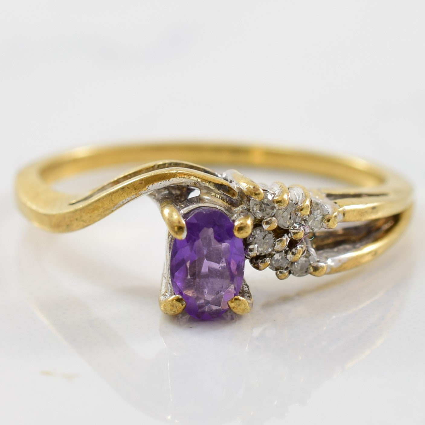 Amethyst & Diamond Crossover Ring | 0.05ctw, 0.22ct | SZ 5.5 |