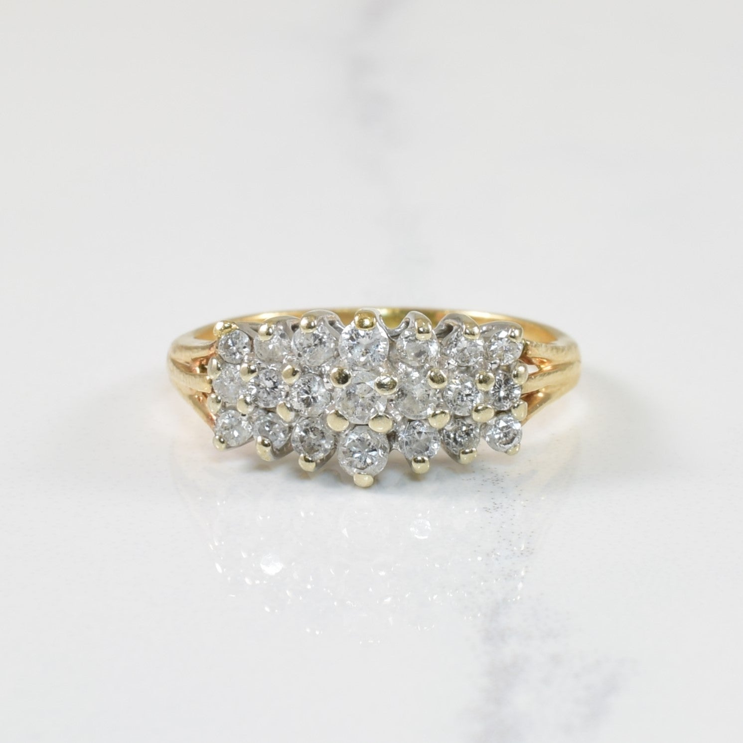Bague à triple rangée de diamants | 0,60 ct | Taille 5,25 |