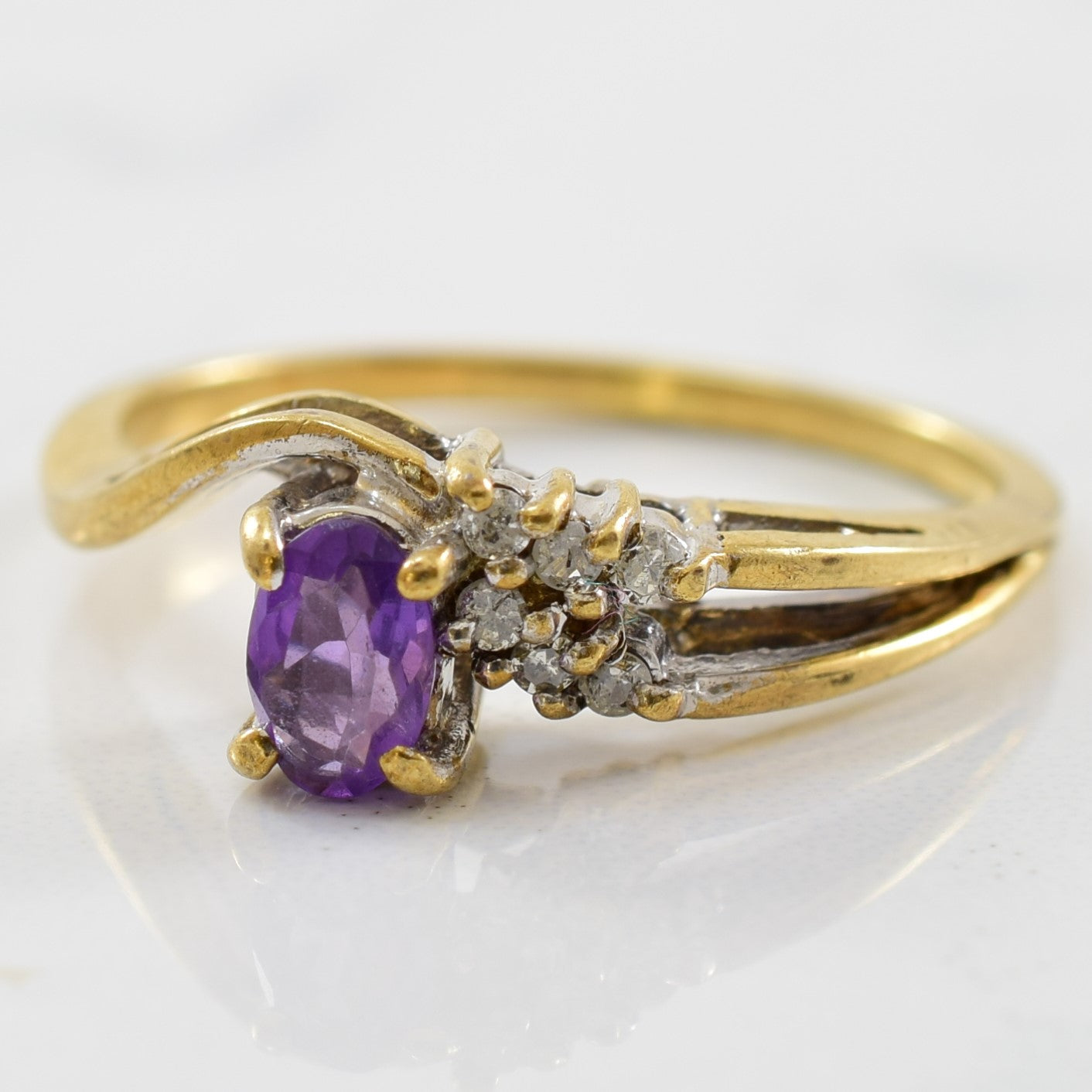 Amethyst & Diamond Crossover Ring | 0.05ctw, 0.22ct | SZ 5.5 |