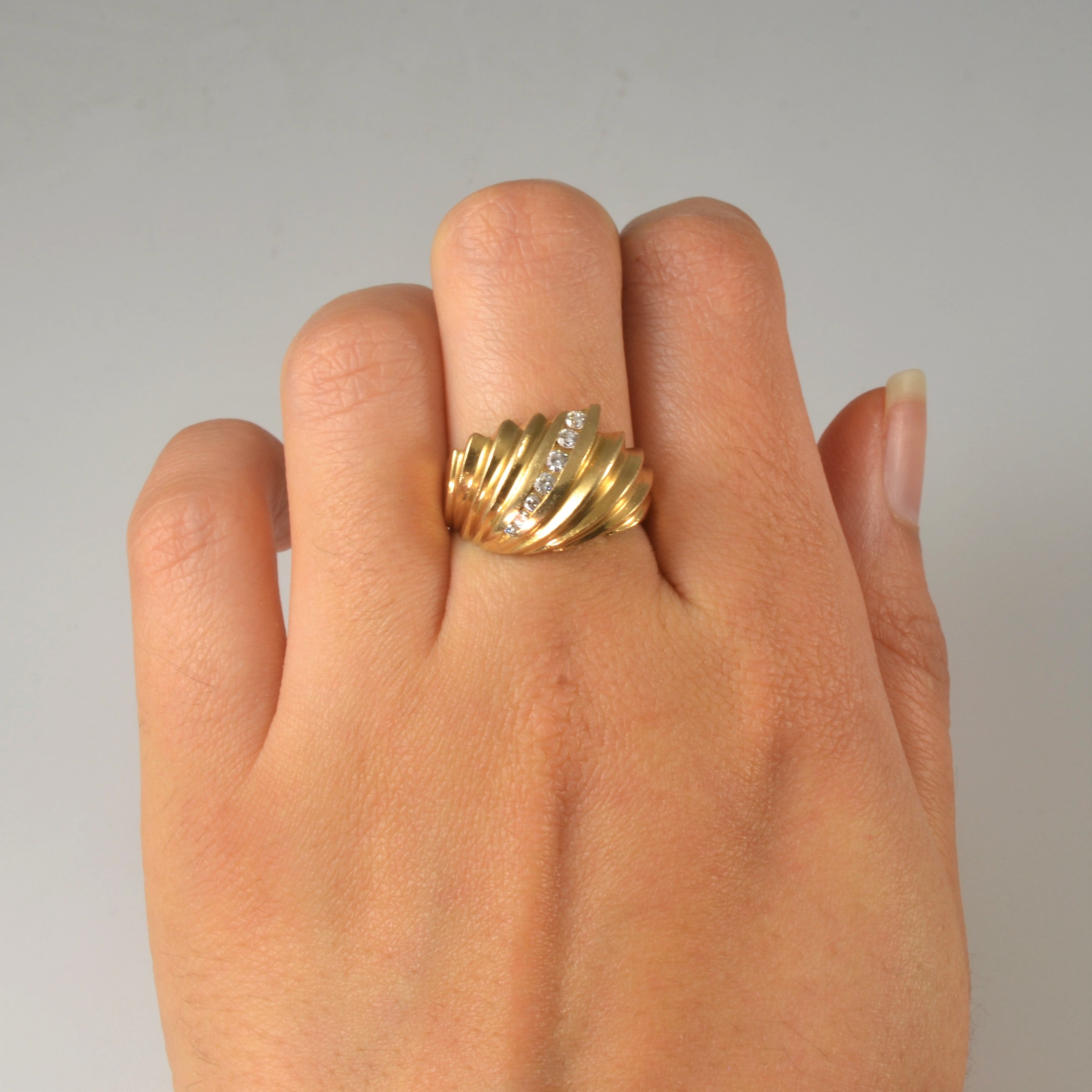 Textured Channel Diamond Dome Ring | 0.14ctw | SZ 7.25 |
