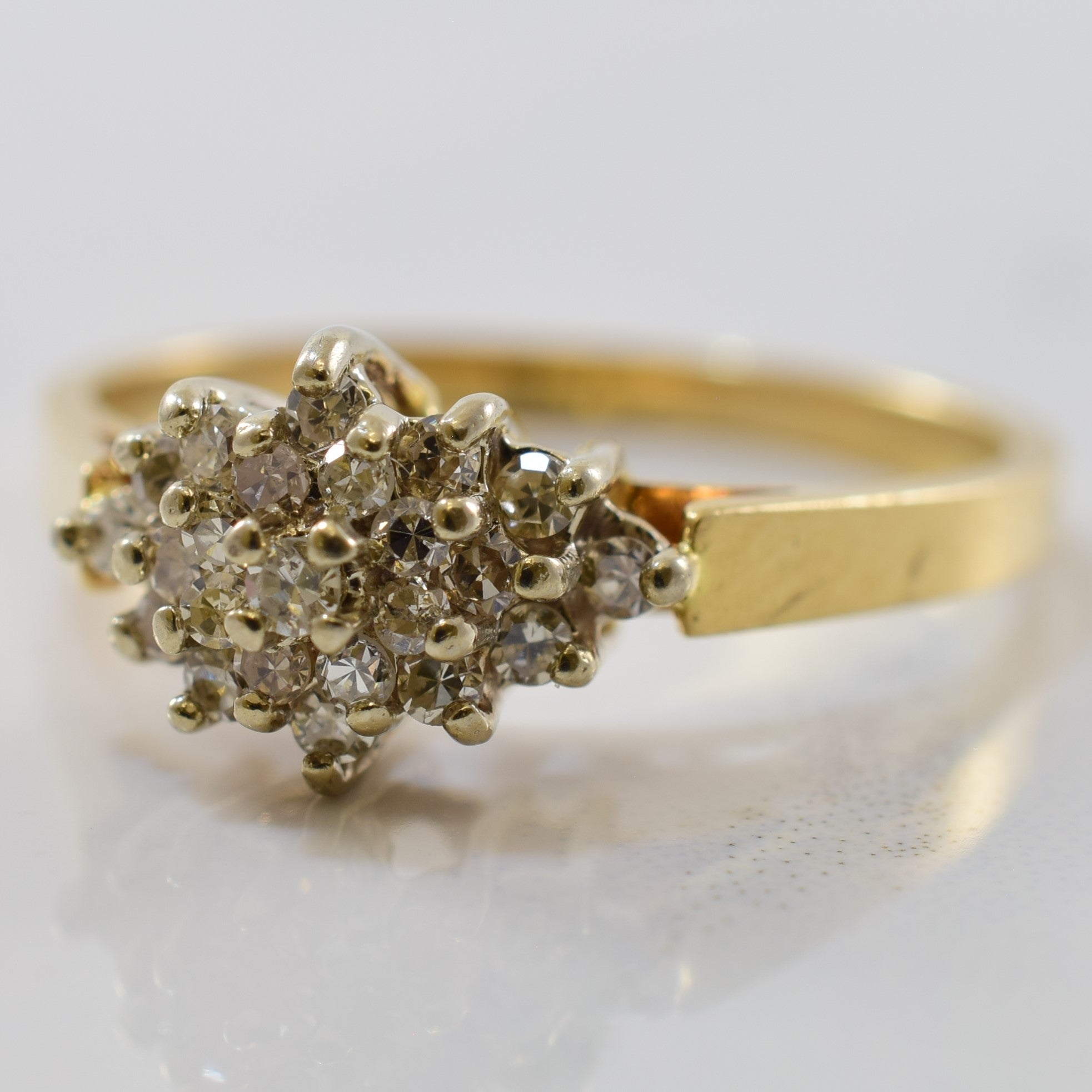 Cluster Diamond Ring | 0.25 ctw | SZ 6.5 |