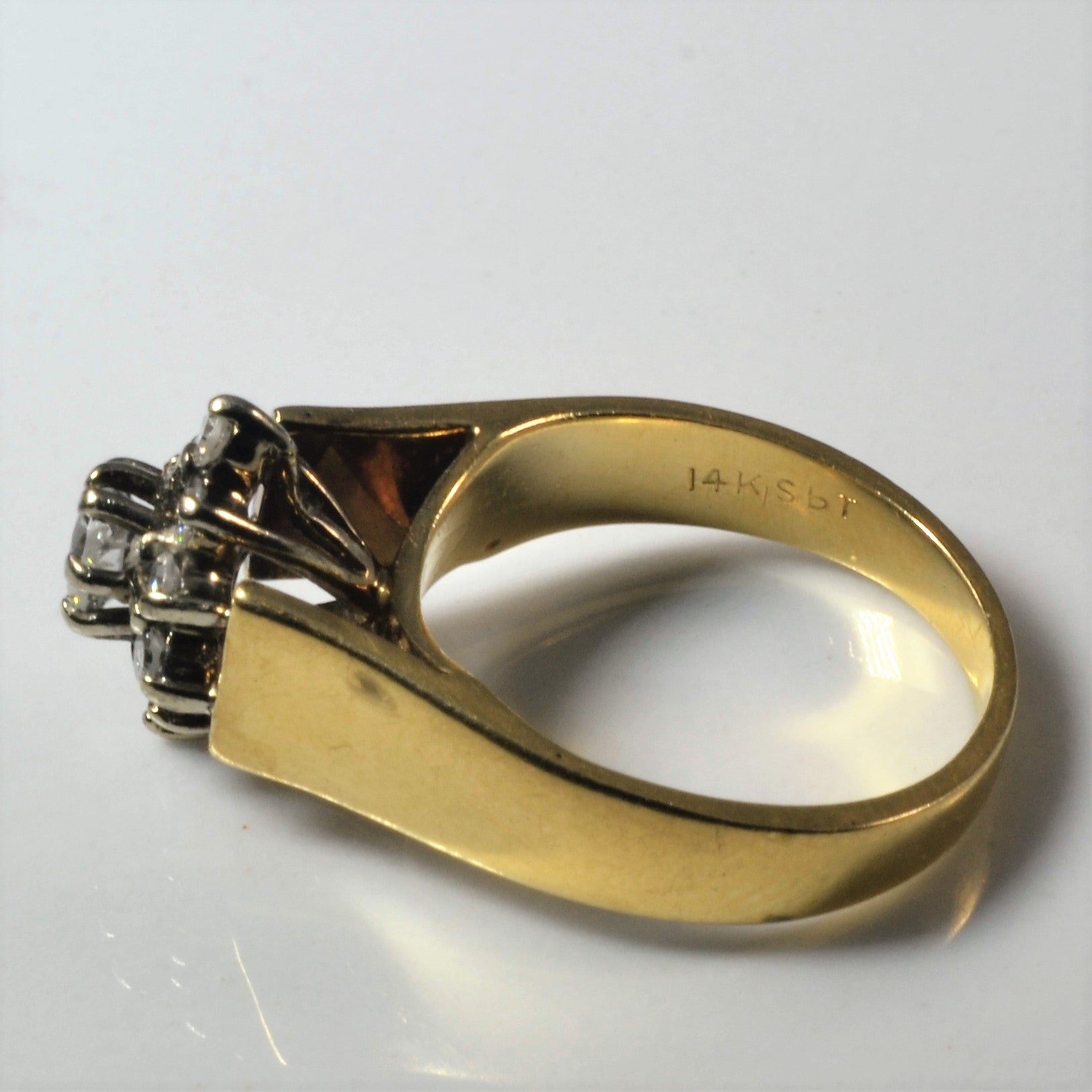 Cluster Diamond Ring | 0.35ctw | SZ 4 |
