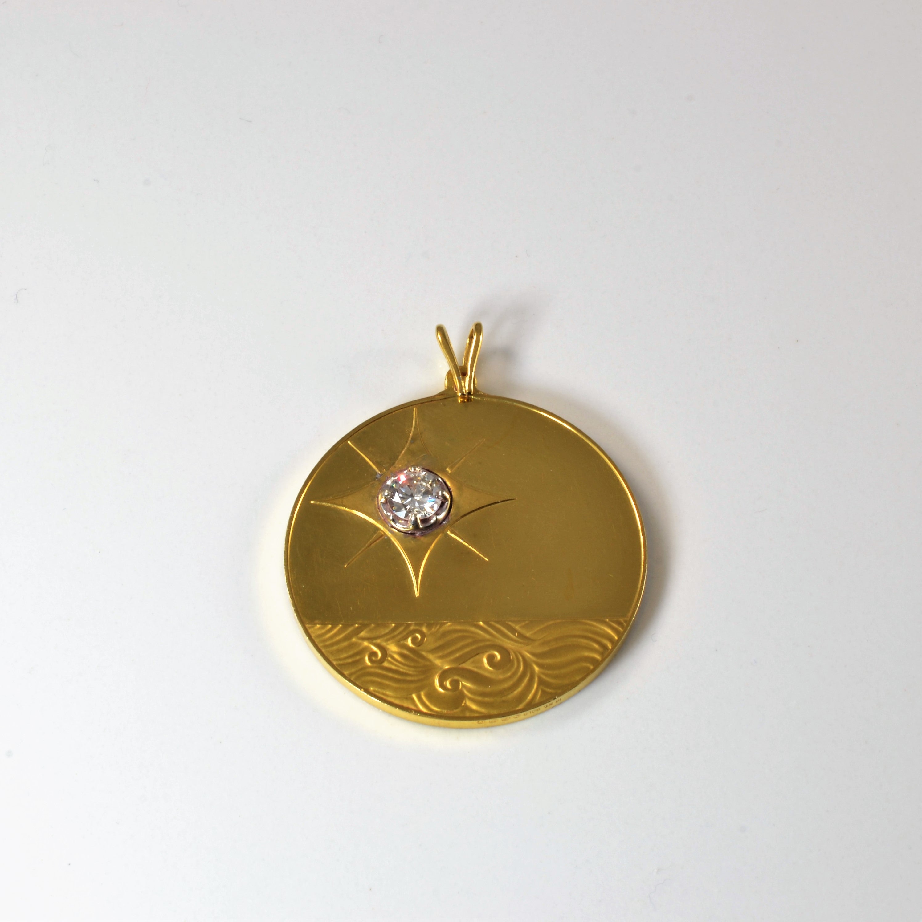 Diamond Sun & Ocean Waves Pendant | 0.43ct |