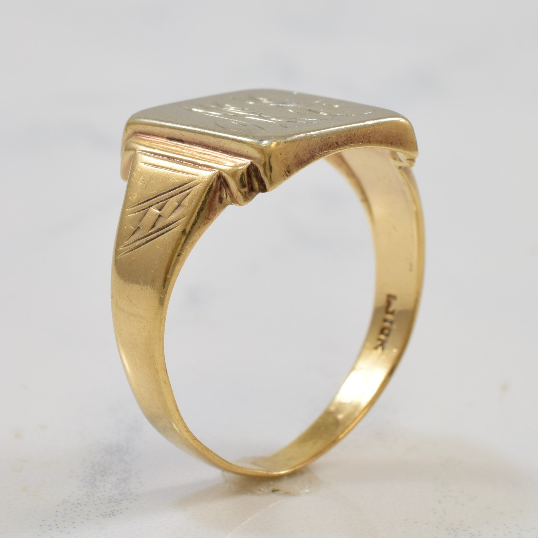 Engraved Initials 'SBW' Two Tone Signet Ring | SZ 9.5 |