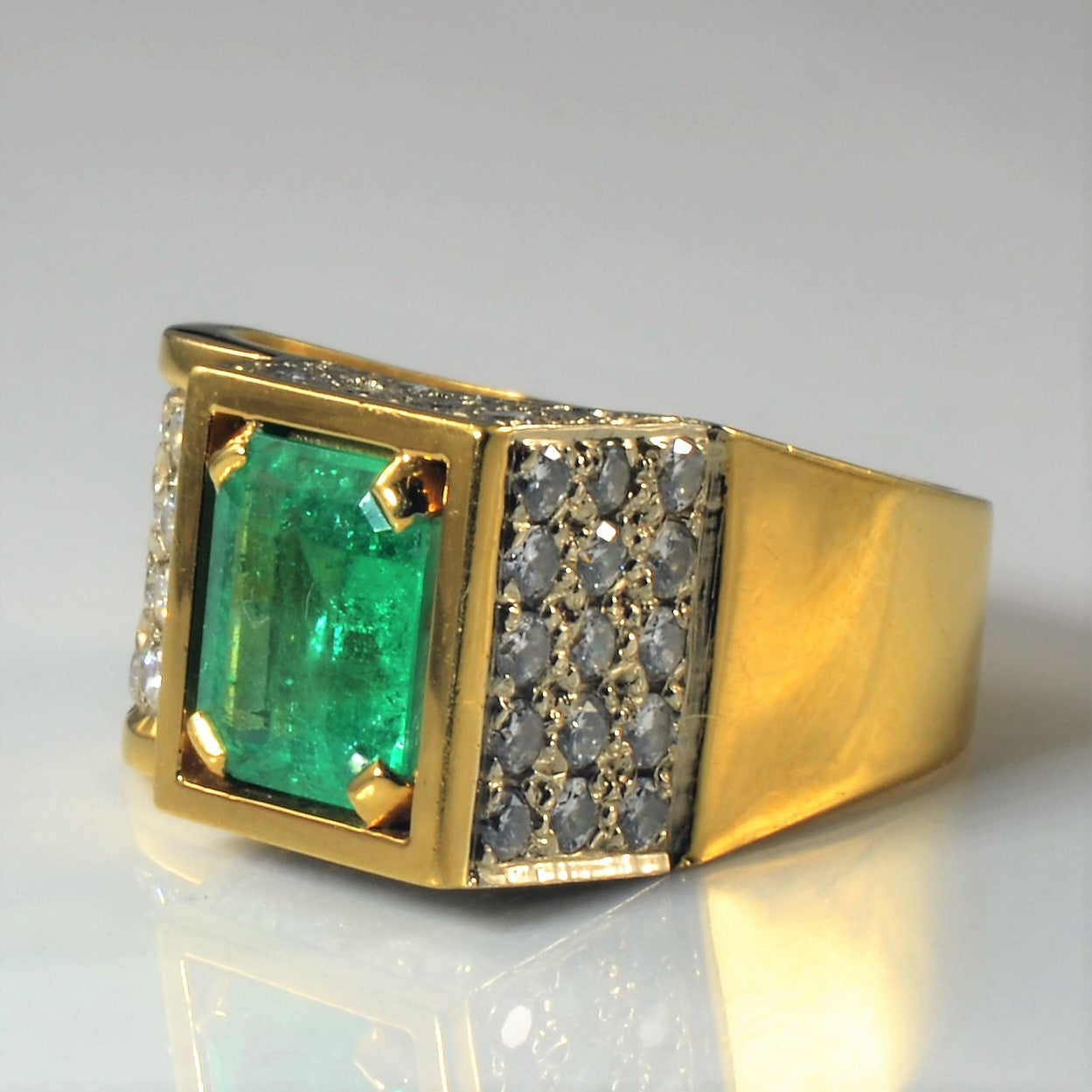 Striking Emerald & Diamond Ring | 2.00ct, 1.06ctw | SZ 6.75 |