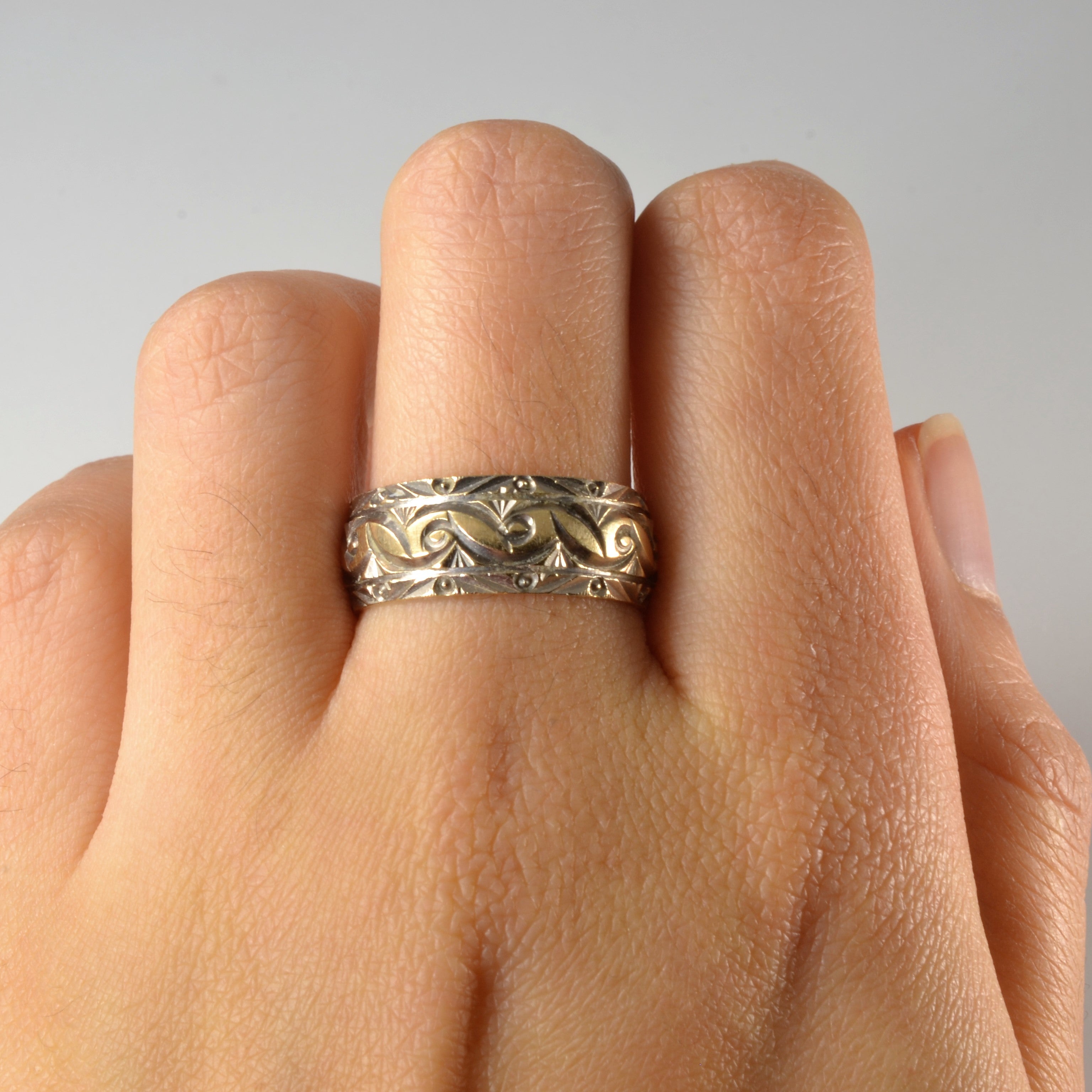 Ornate Two Tone Band | SZ 8.75 |