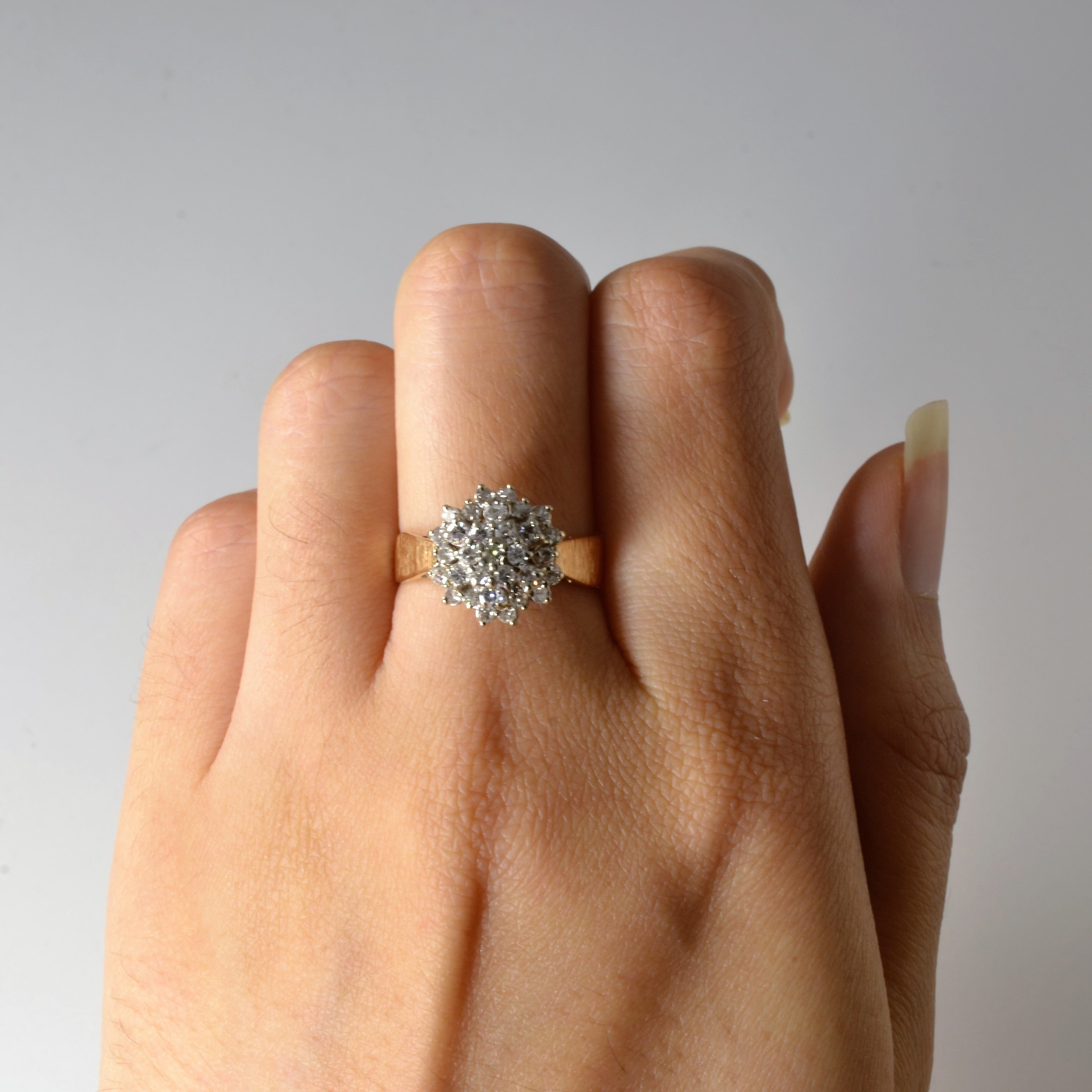 Diamond Cluster Cocktail Ring | 0.39ctw | SZ 6.75 |
