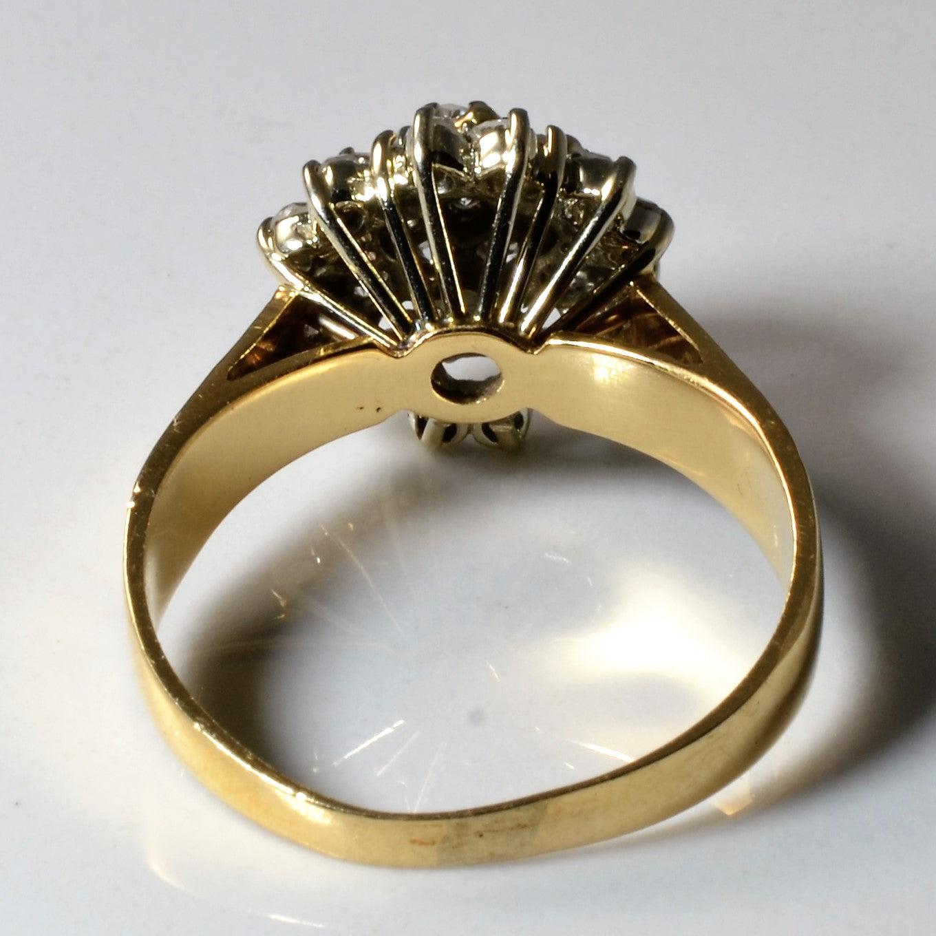 Diamond Cluster Cocktail Ring | 0.39ctw | SZ 6.75 |