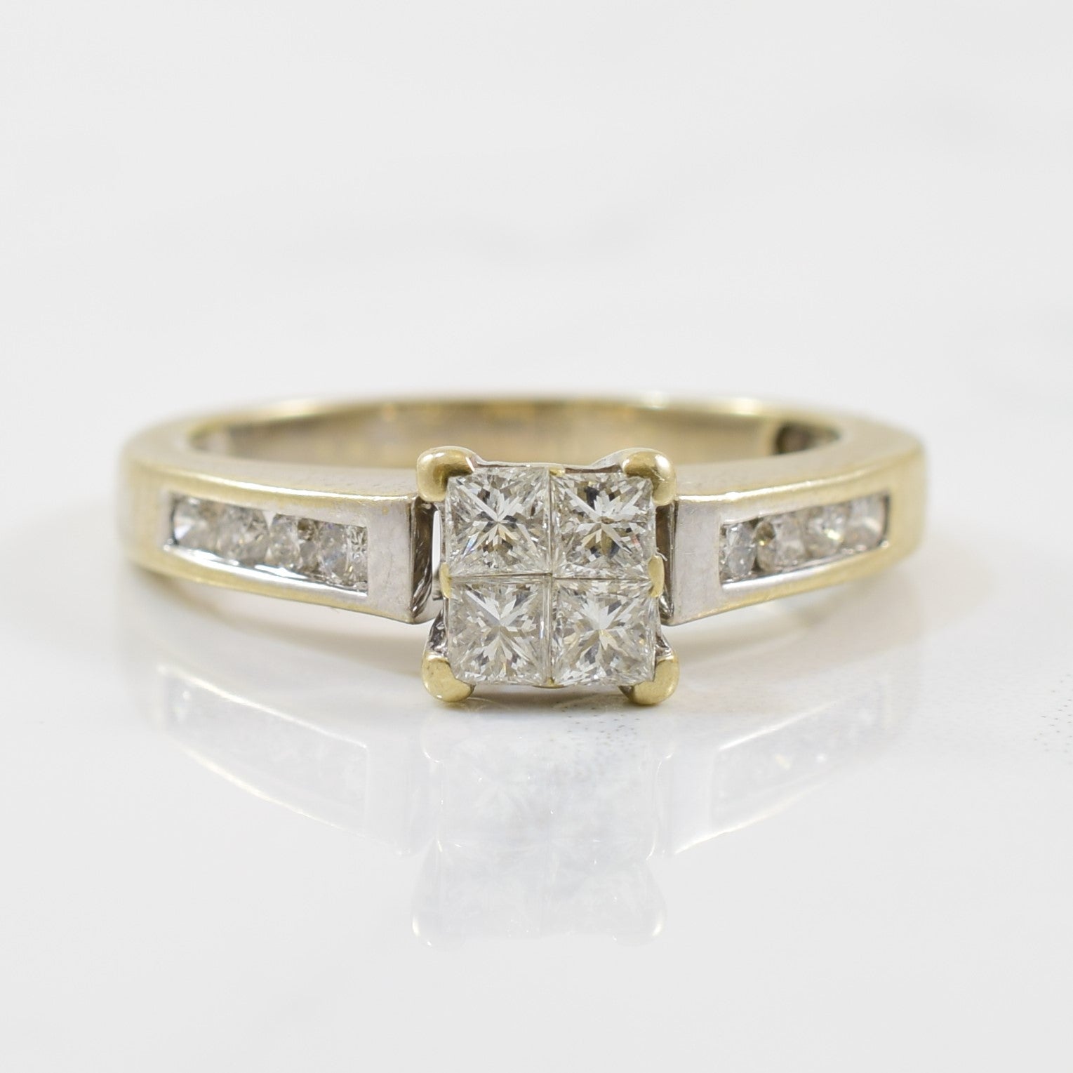 Diamond Cluster Engagement Ring | 0.56ctw | SZ 7 |