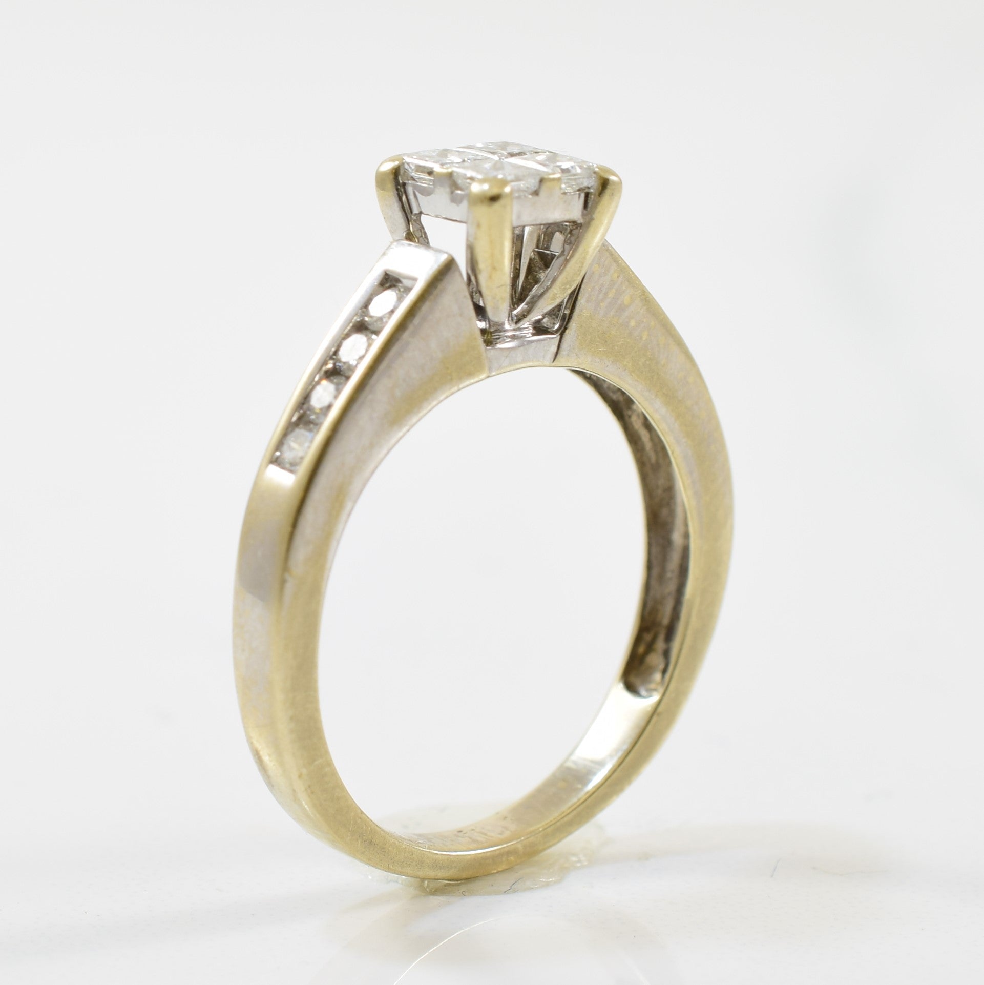 Diamond Cluster Engagement Ring | 0.56ctw | SZ 7 |