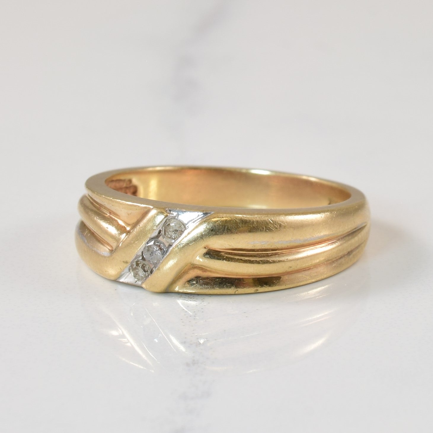 Channel Set Diamond Ring | 0.07ctw | SZ 7.5 |