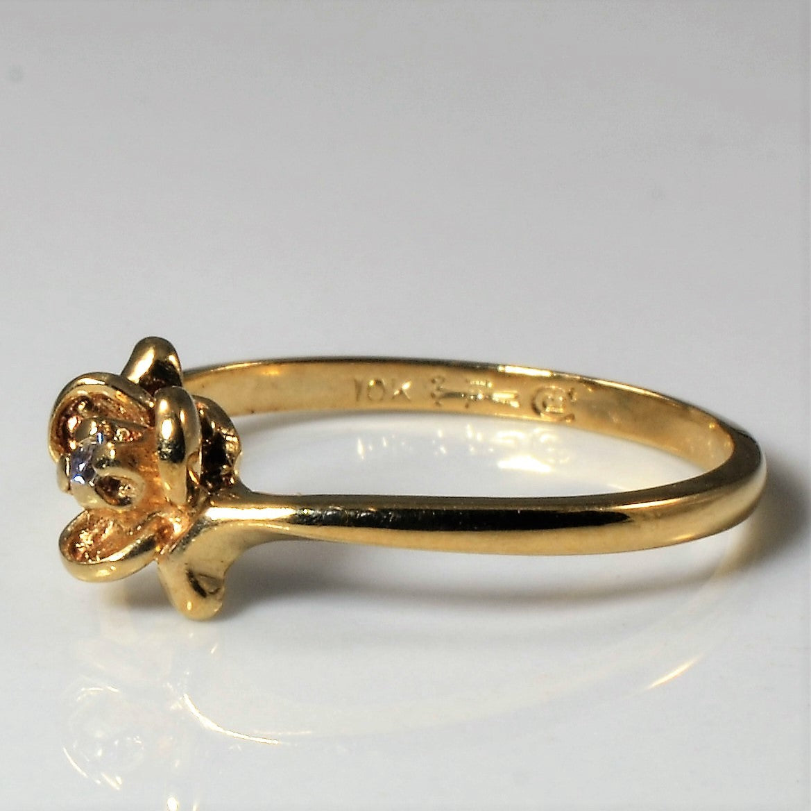 10k Solitaire Diamond Thin Flower Ring | 0.015ct | SZ 6.5 |