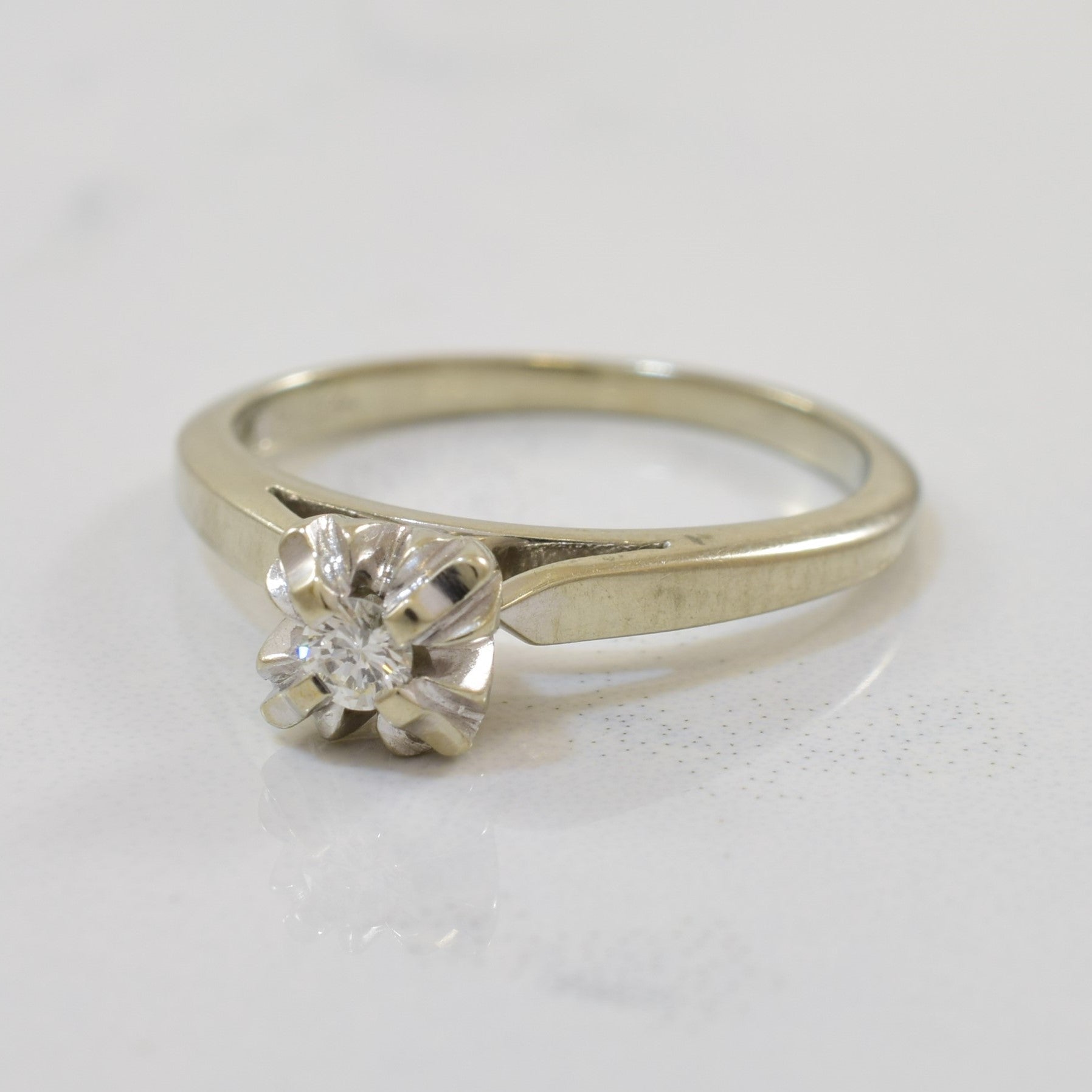1940s Illusion Set Diamond Ring | 0.06ct | SZ 4.5 |