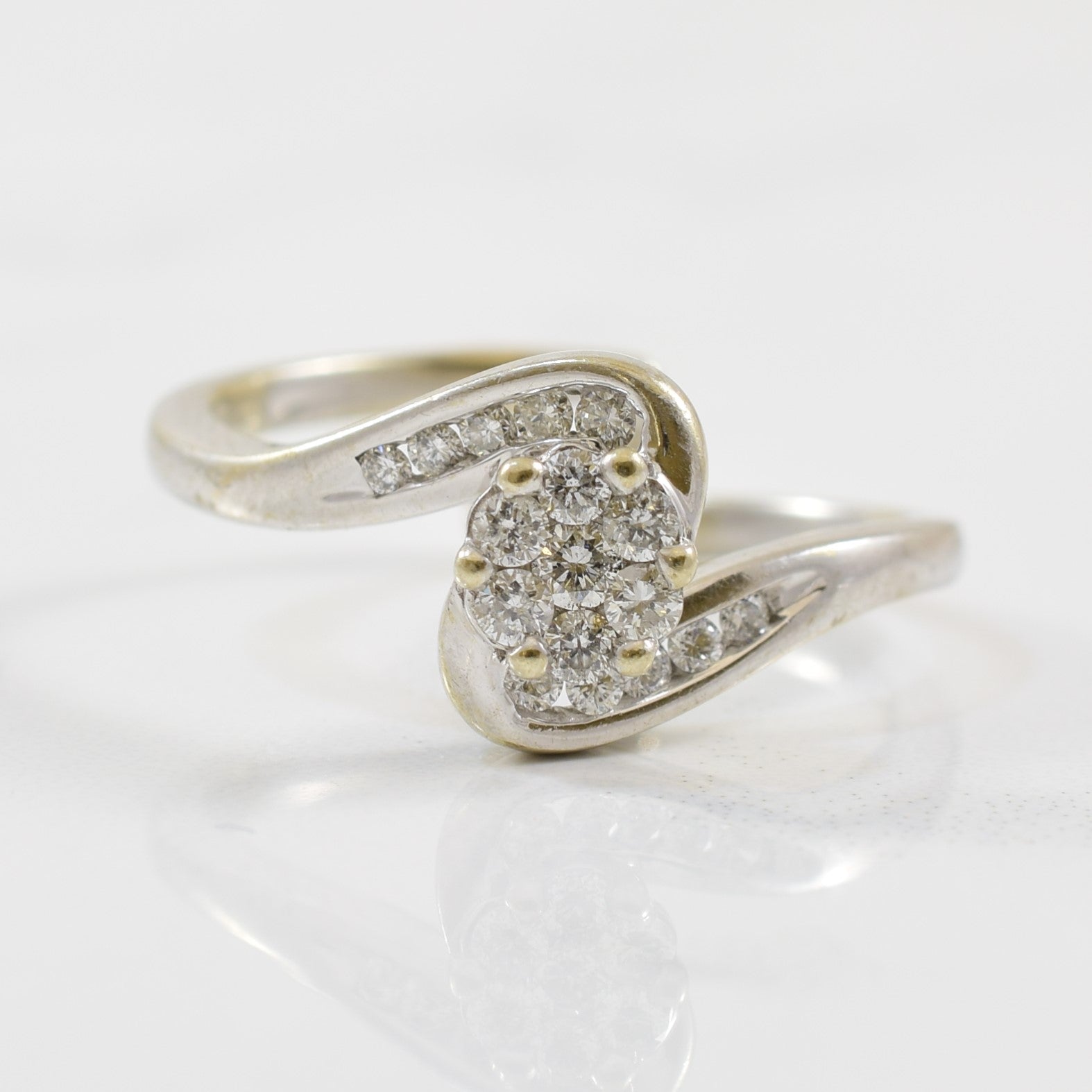 Diamond Cluster Bypass Ring | 0.25ctw | SZ 7 |