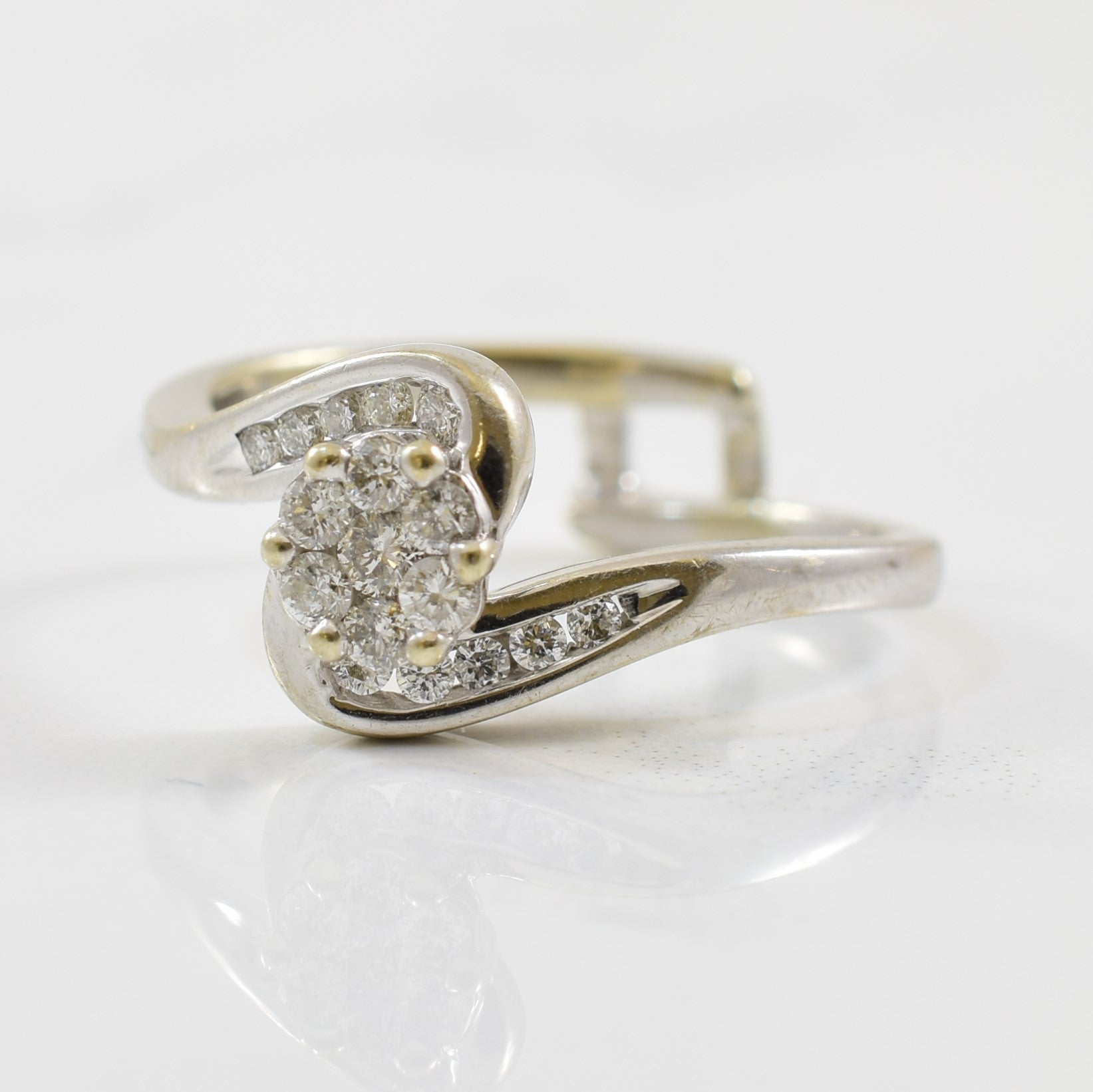 Diamond Cluster Bypass Ring | 0.25ctw | SZ 7 |