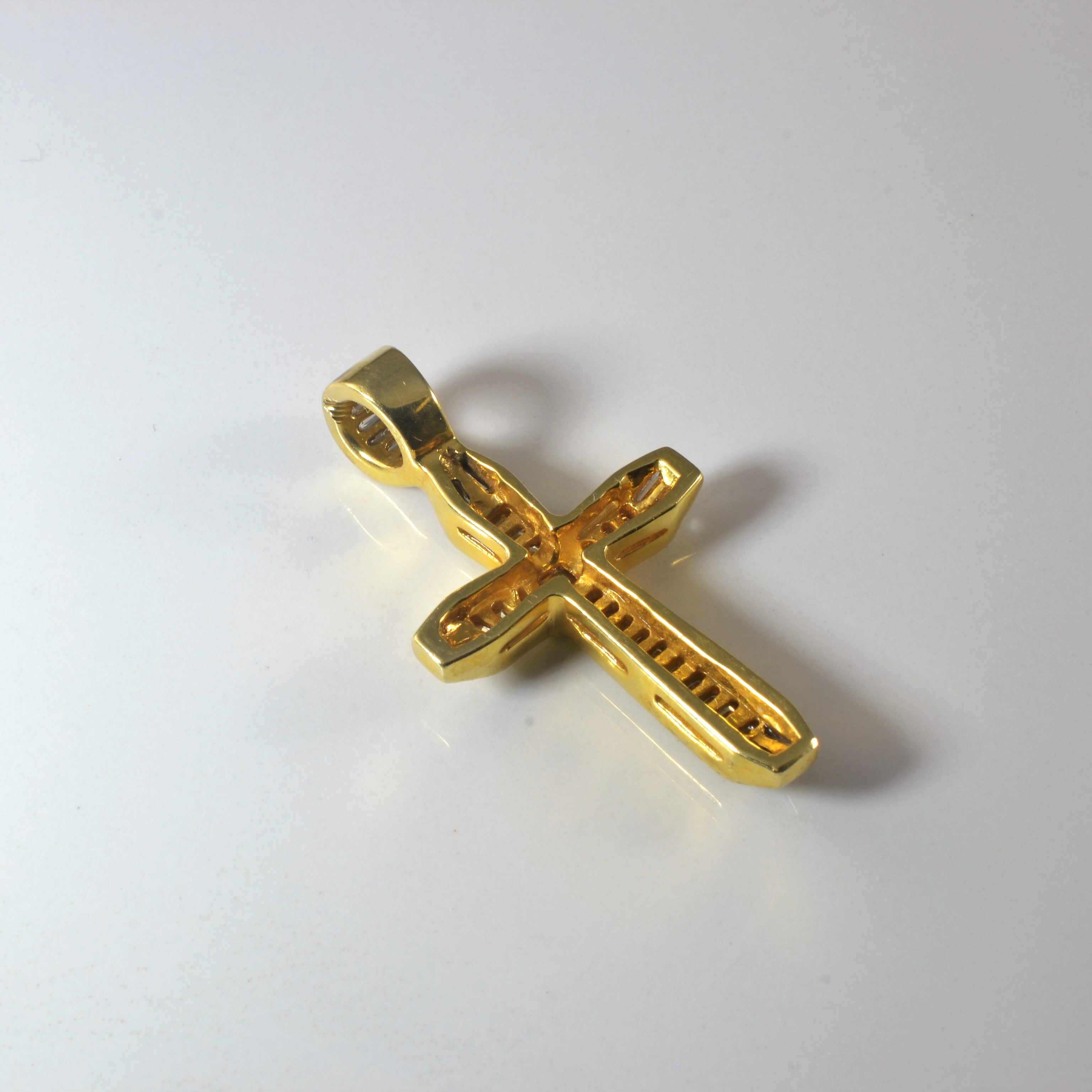 Diamond Cross Pendant | 2.02ctw |