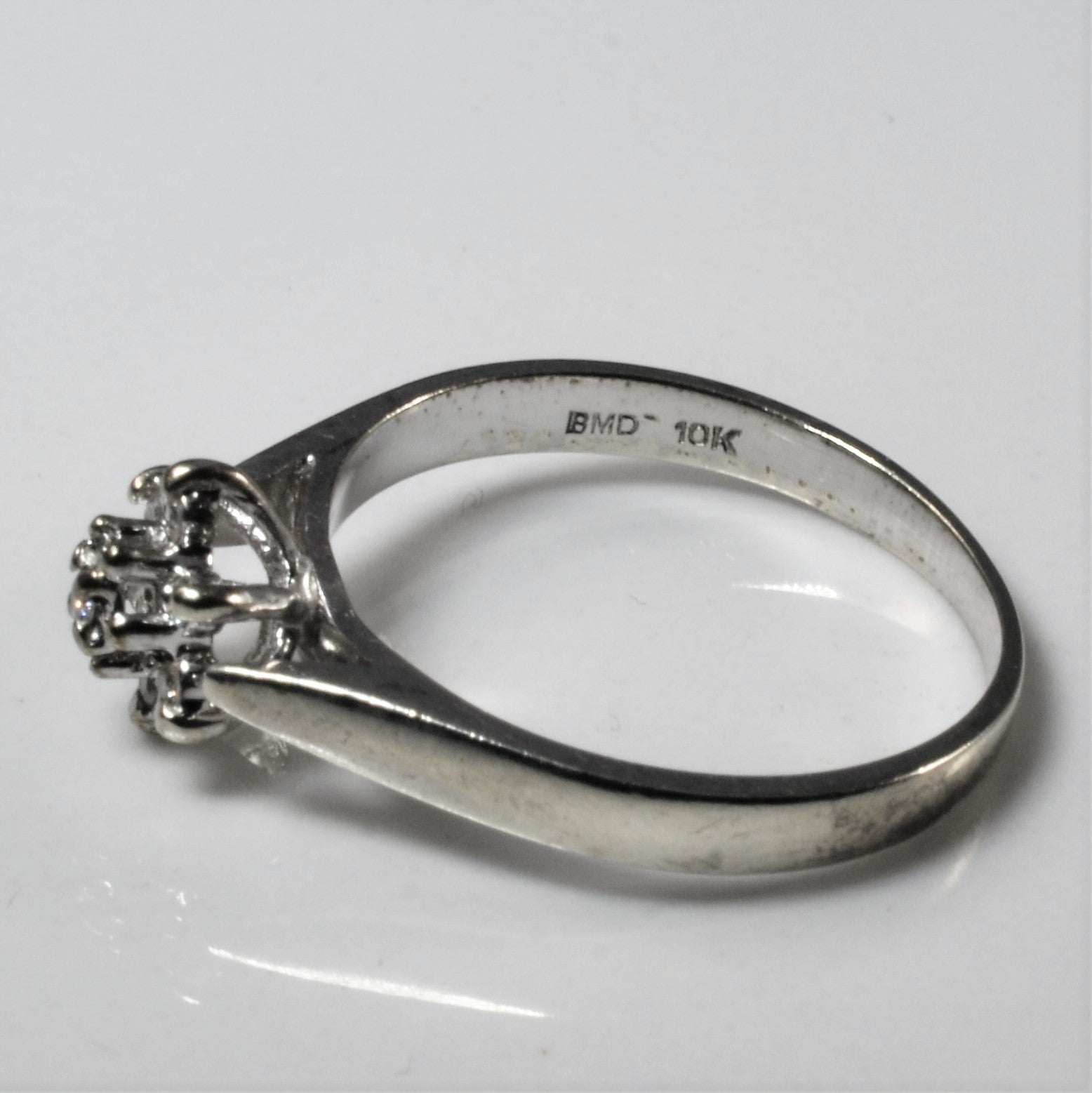 Cluster Diamond Ring | 0.07ctw | SZ 6.25 |