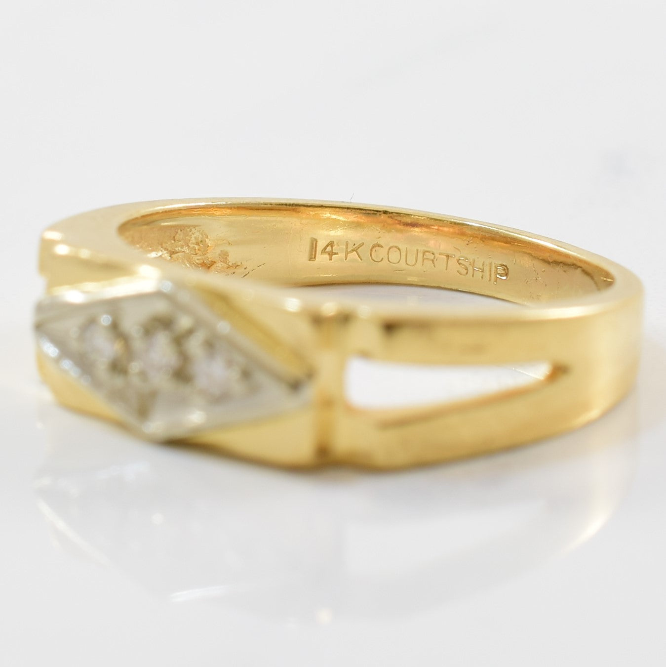 1940s Split Shank Diamond Band | 0.03ctw | SZ 6 |