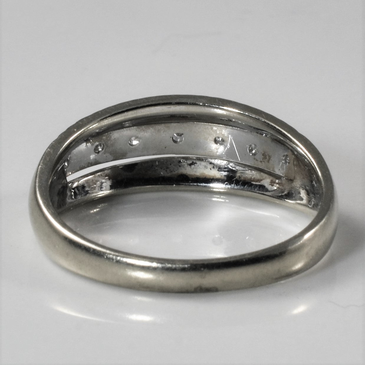 Textured Diamond Ring | 0.035ctw | SZ 6.75 |