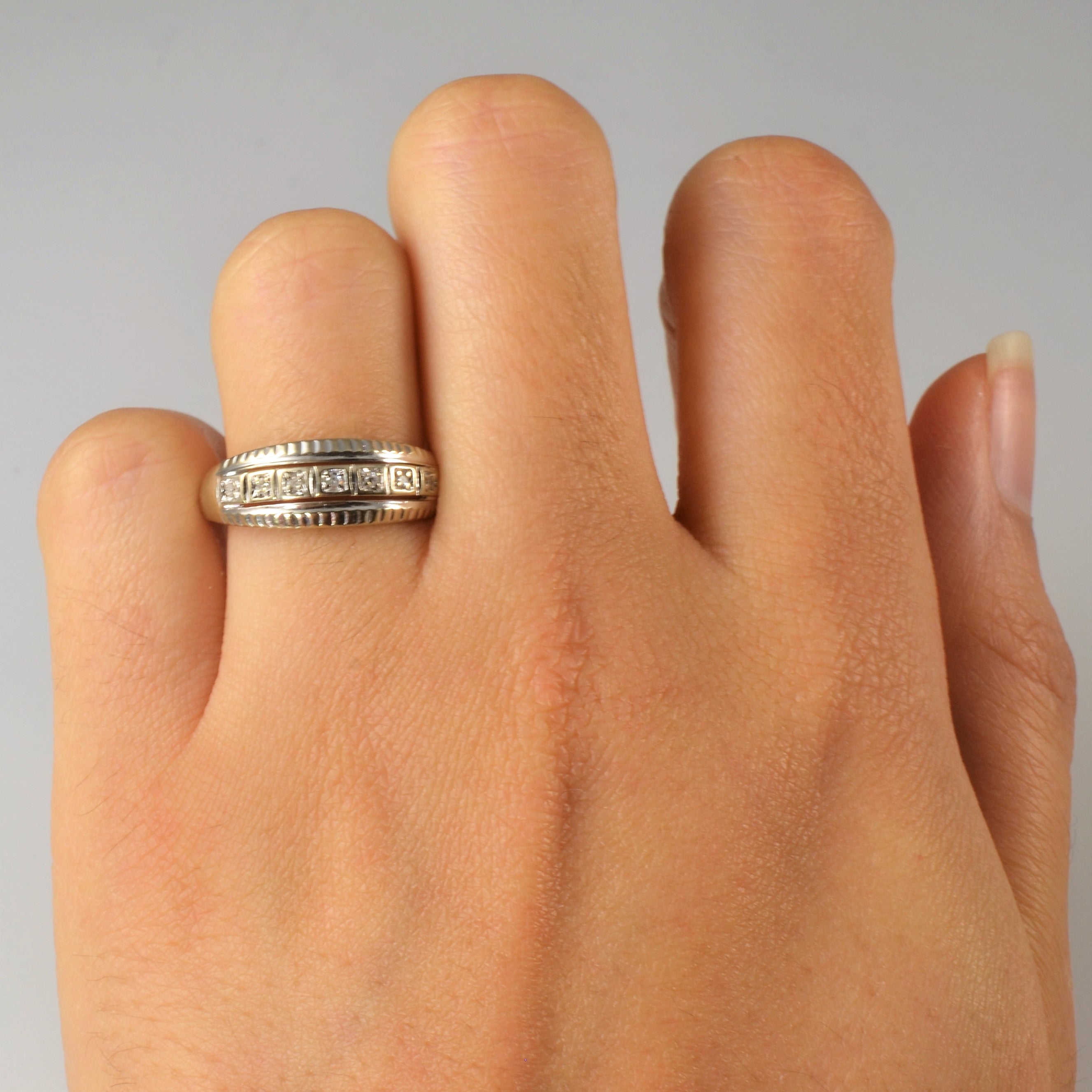 Textured Diamond Ring | 0.035ctw | SZ 6.75 |