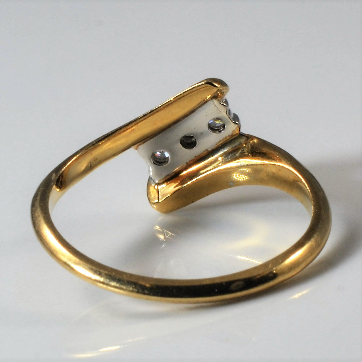 Bypass Three Stone Diamond Ring | 0.09ctw | SZ 7 |