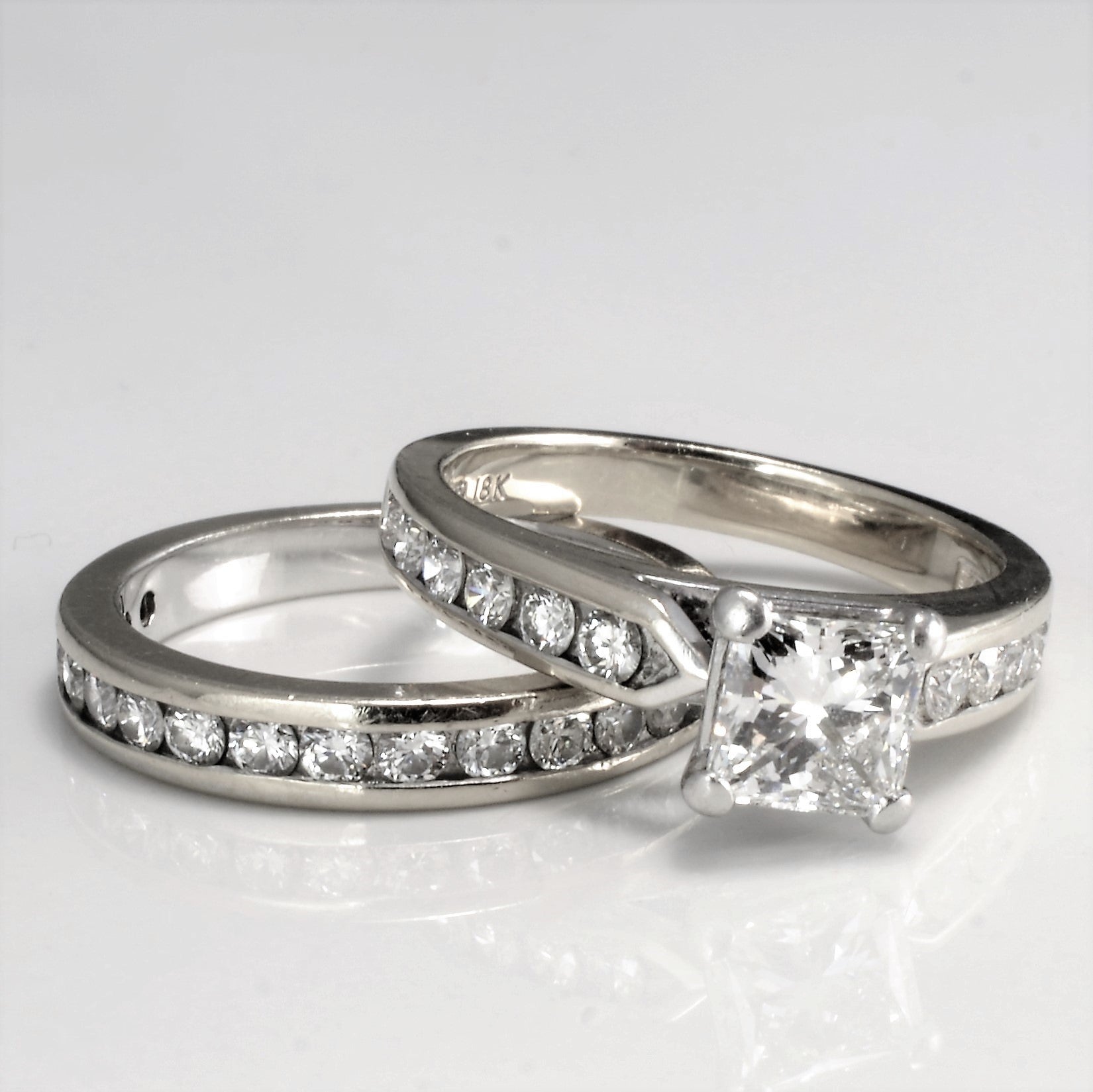 Princess Cut Diamond Wedding Set | 2.41 ctw, SZ 6.25 | VVS2 F |