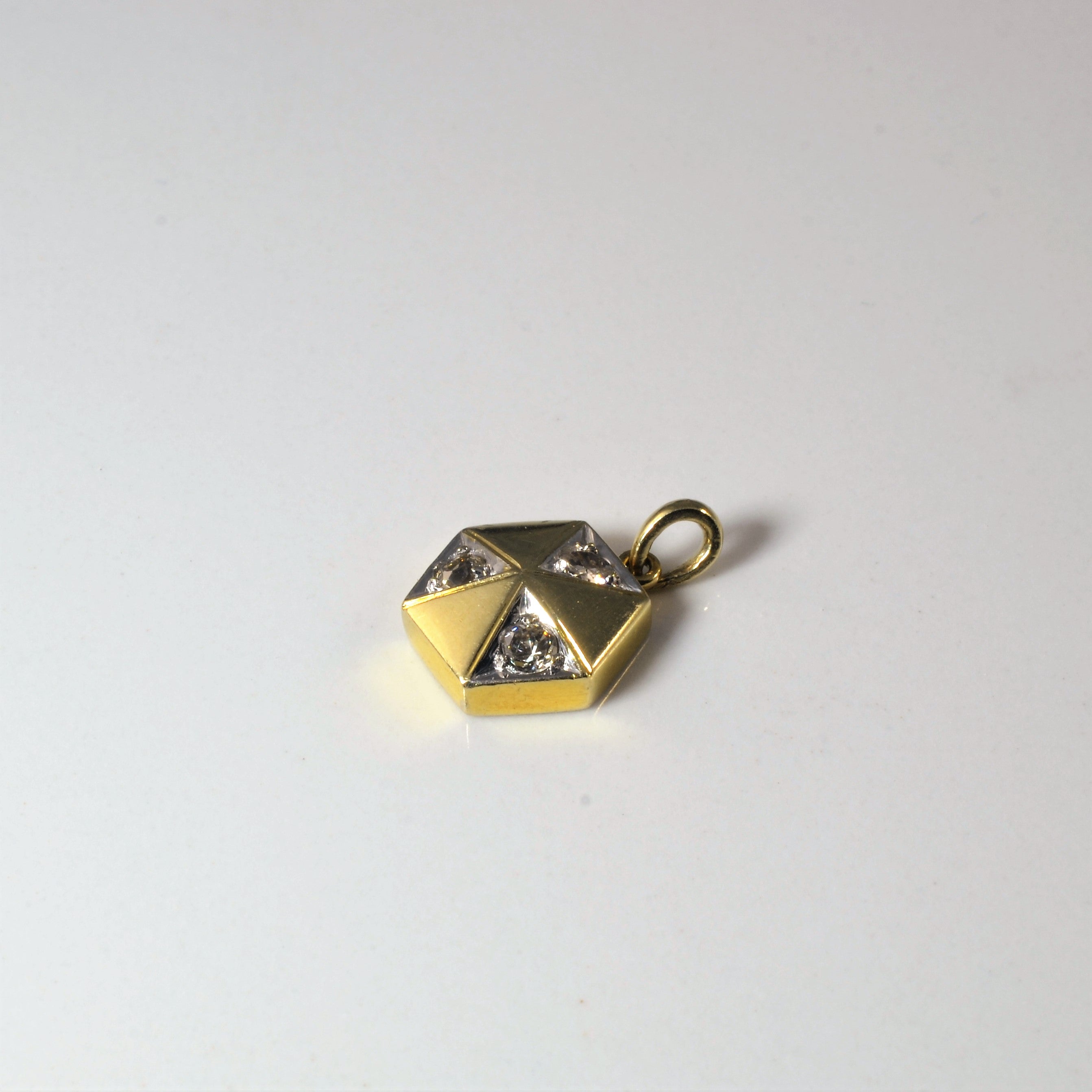 Three Stone Diamond Pendant | 0.12ctw |