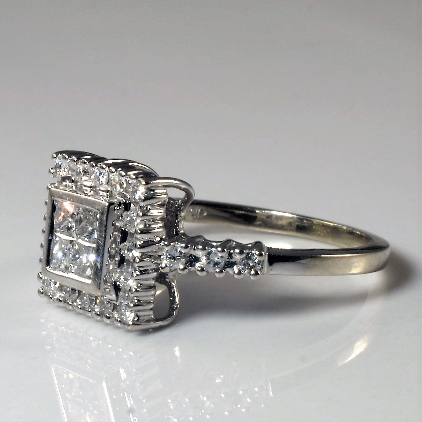 Quad Set Princess Halo Diamond Ring | 0.82ctw | SZ 5.5 |