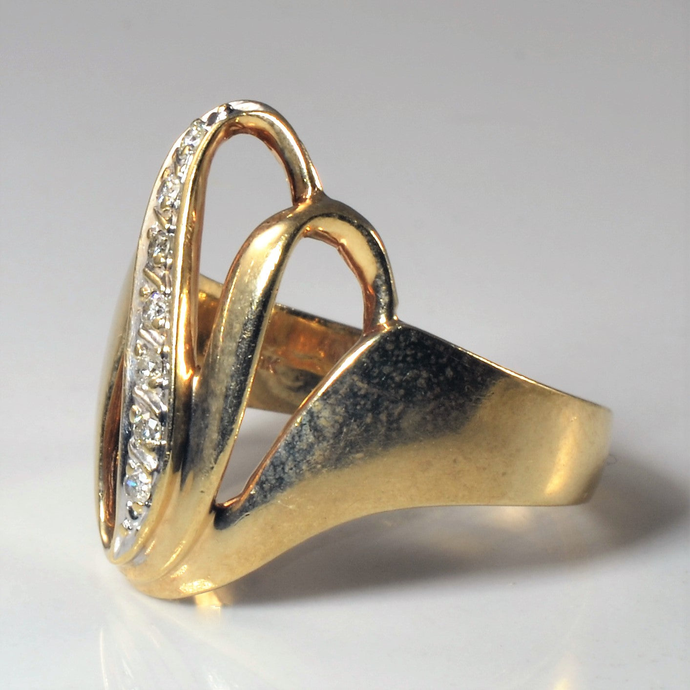 Wavy Diamond Cocktail Ring | 0.10ctw | SZ 9.5 |