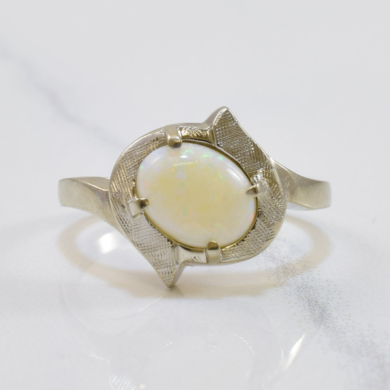 Oval Opal Ring | 0.65ct | SZ 4.25 |