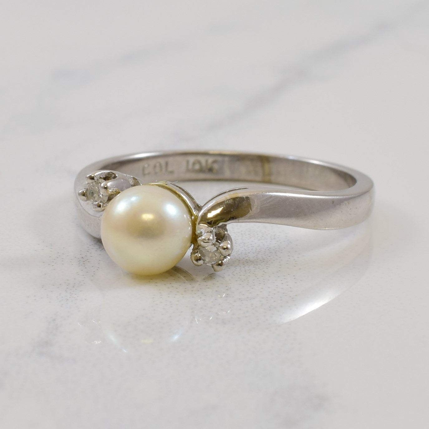 Diamond & Pearl Bypass Ring | 1.00ct, 0.04ctw | SZ 6.5 |