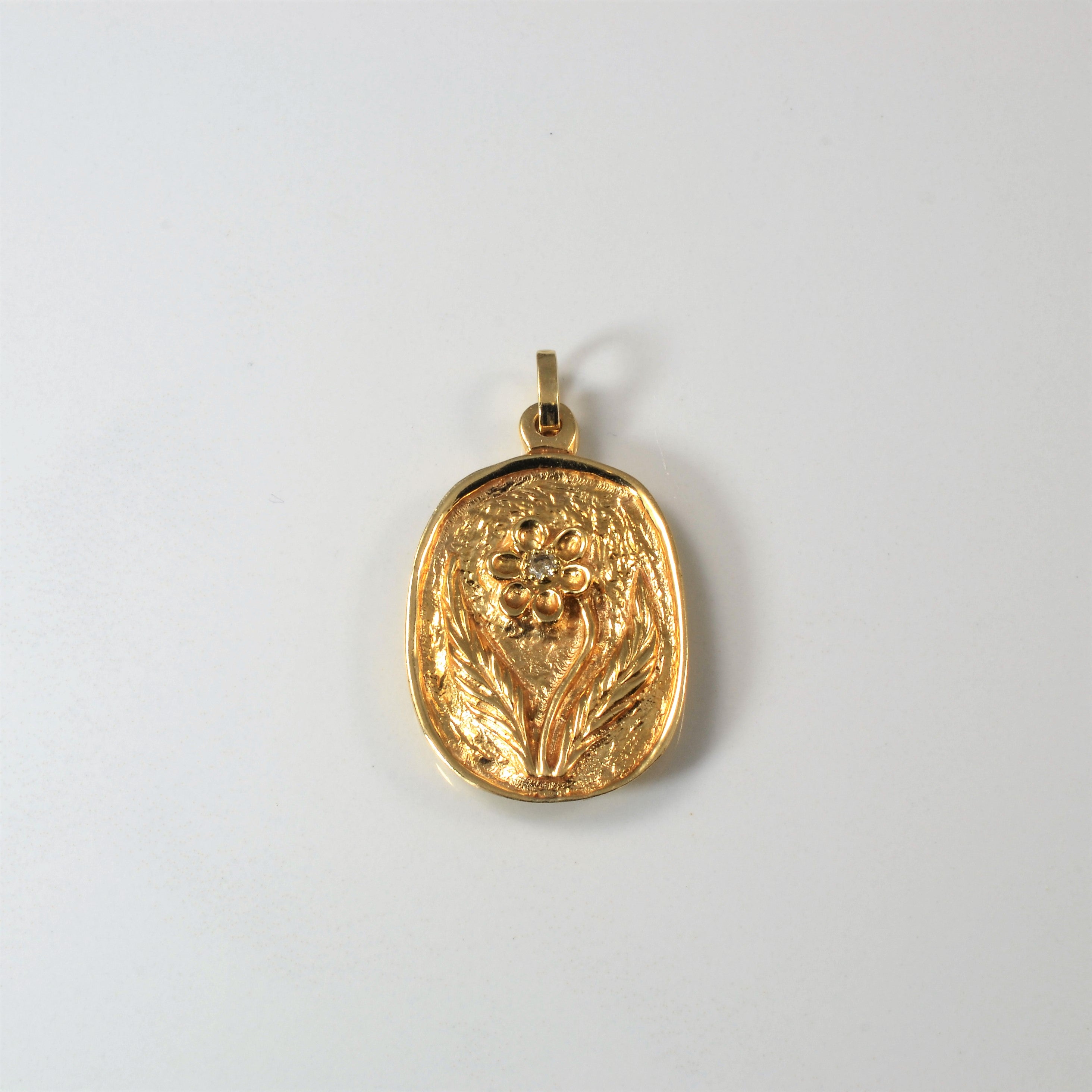 Diamond Flower Pendant | 0.04ct |