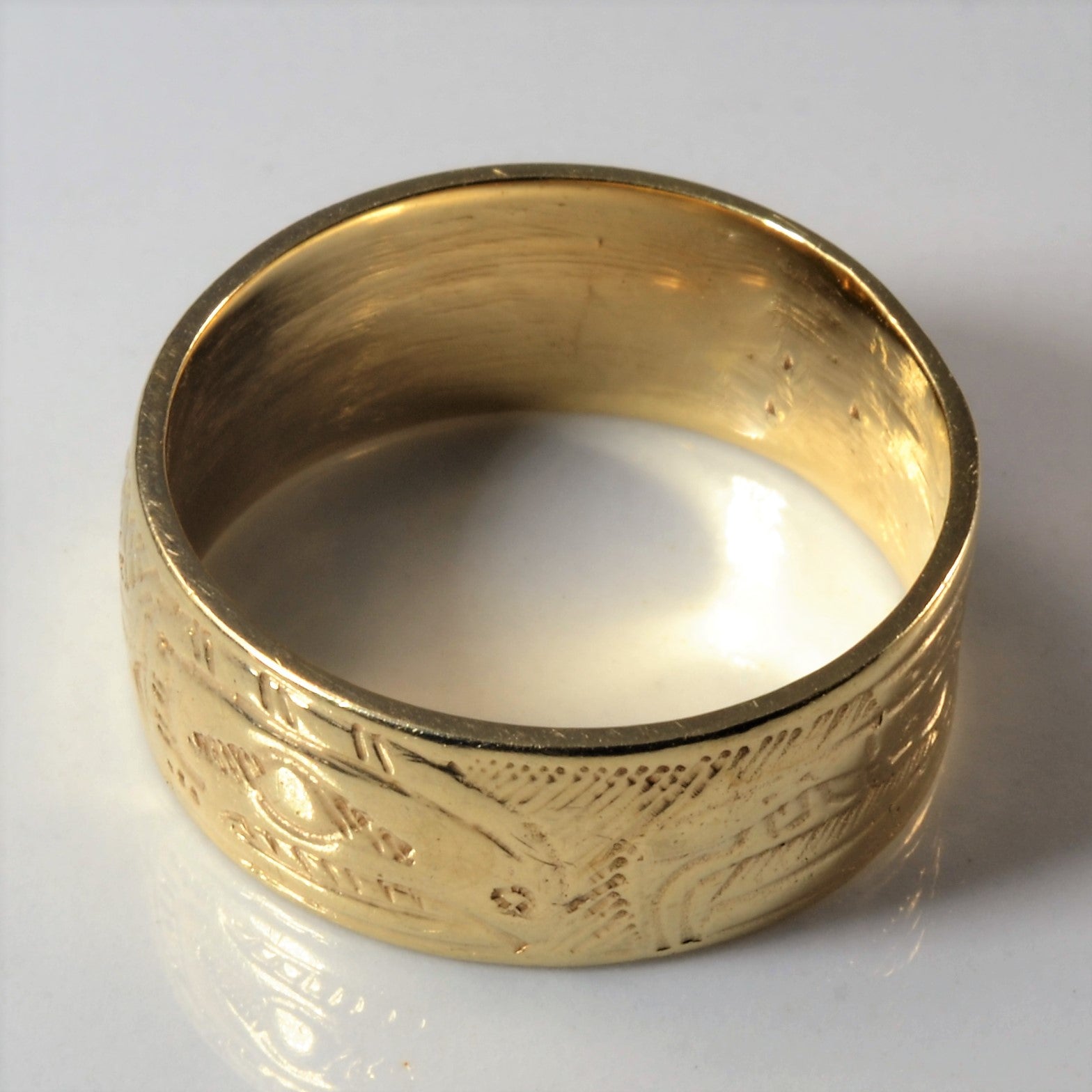 Indigenous Eagle Art Gold Band | SZ 10.25 |