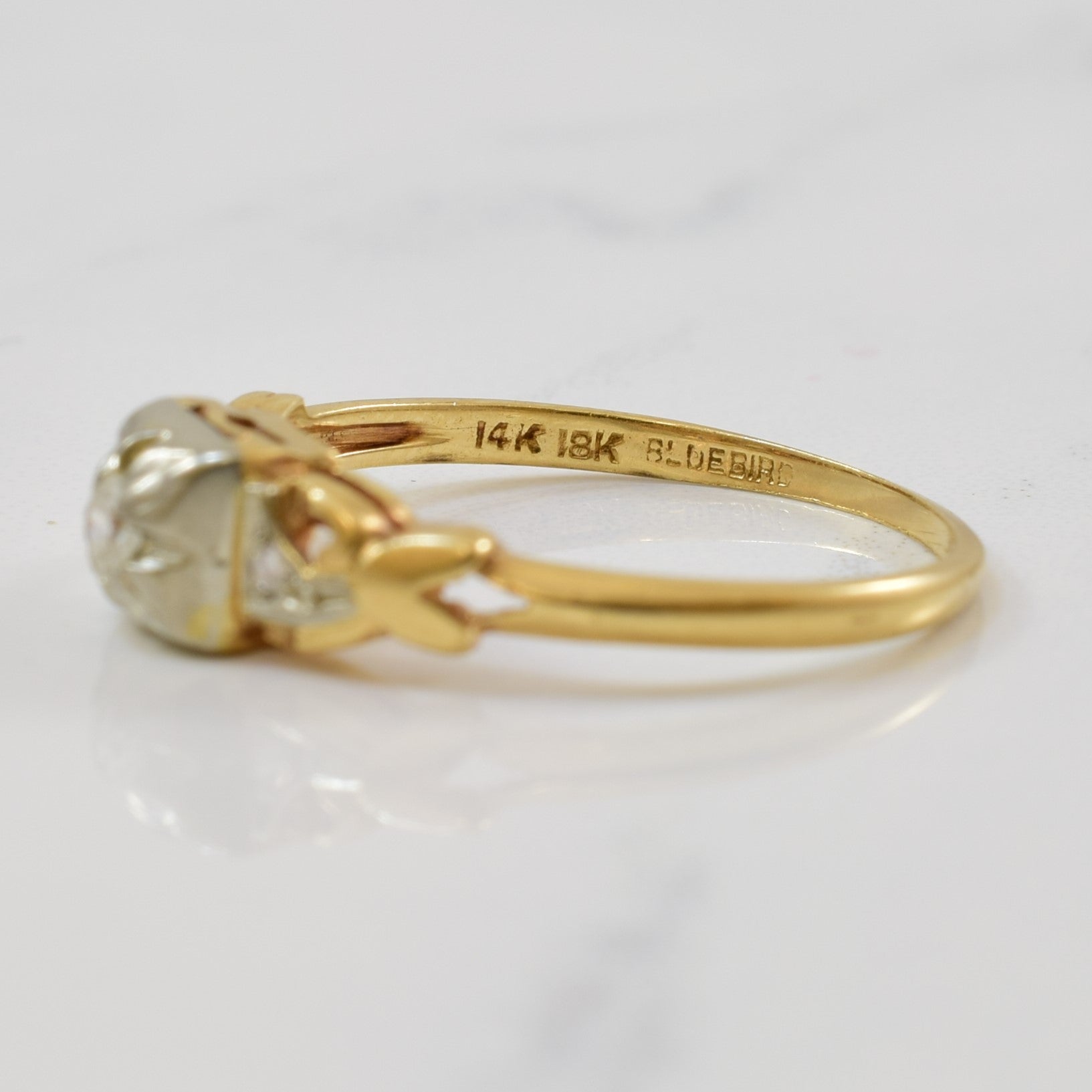 Bluebird' Retro Illusion Set Diamond Ring | 0.07ctw | SZ 6 |
