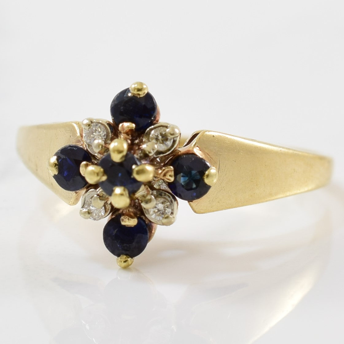Diamond & Blue Sapphire Cluster Ring | 0.03ctw, 0.30ctw | SZ 6.5 |