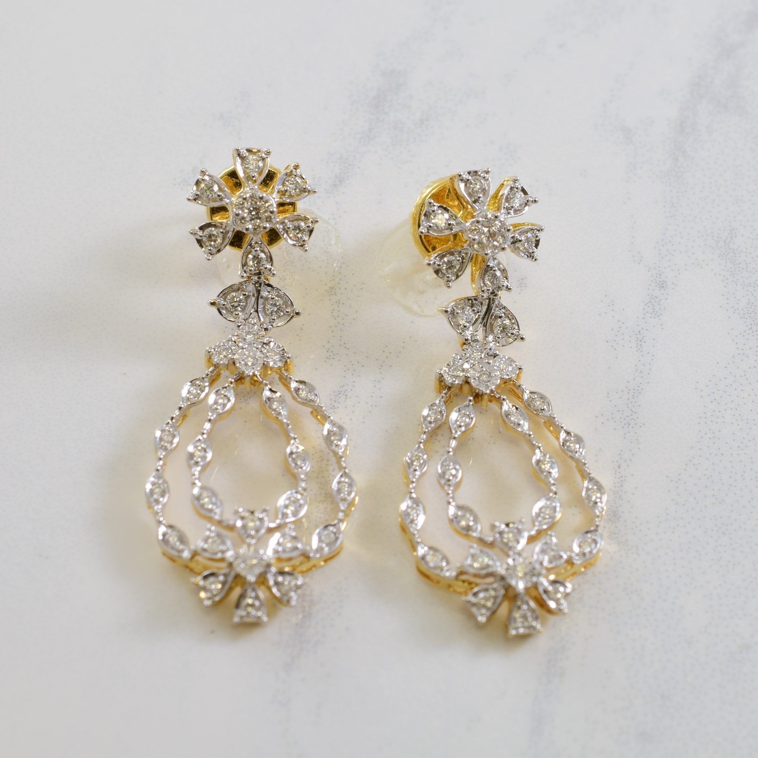 Ensemble collier et boucles d'oreilles pendantes en diamants ornés | 2,00 ct | 15 pouces |