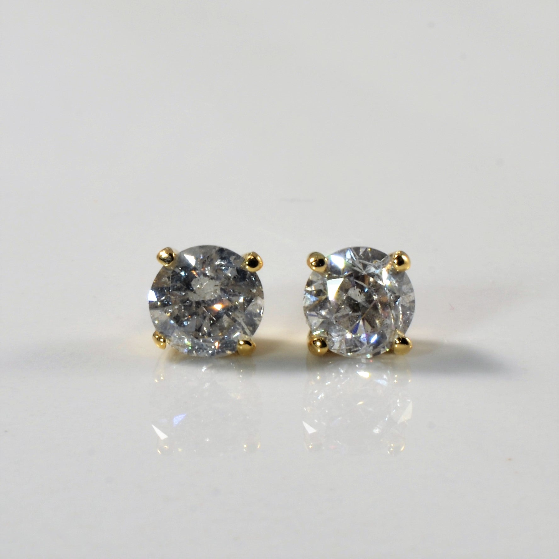 Boucles d'oreilles solitaire en diamant | 1,50 ct | Fracture comblée |