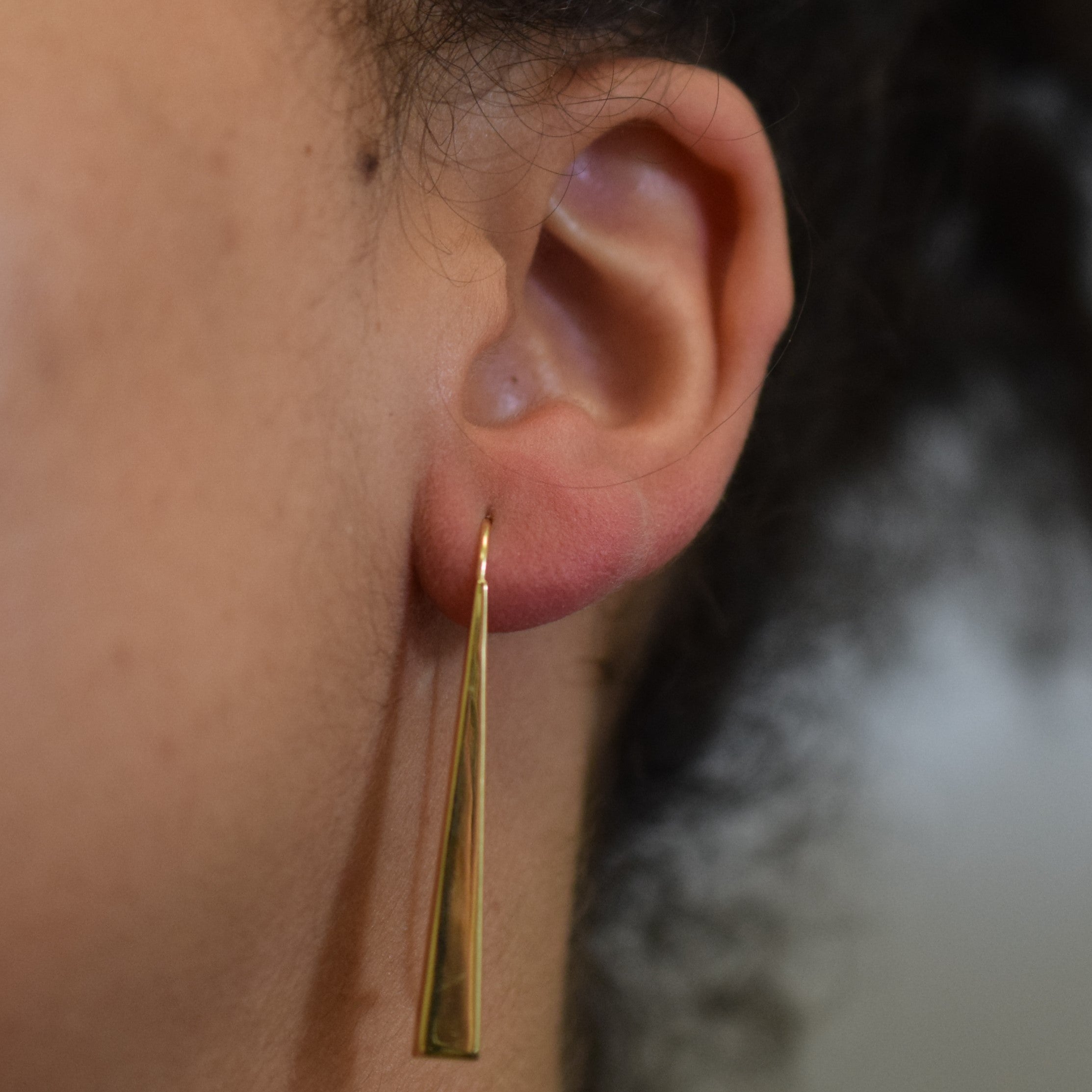 Boucles d'oreilles pendantes à barre effilée |